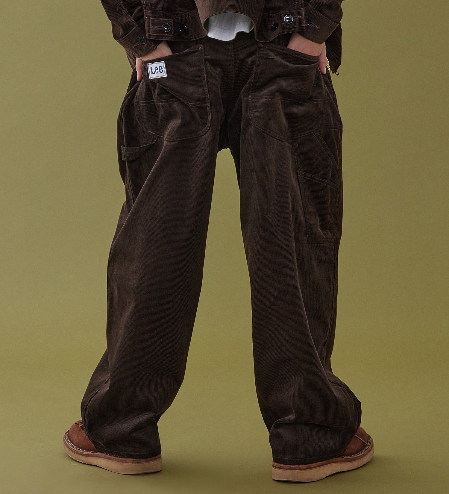 Lee(リー)のSUPERSIZED ビッグシルエットペインターコーデュロイパンツ/DUNGAREES セットアップ対応|パンツ/パンツ/メンズ|ブラウン