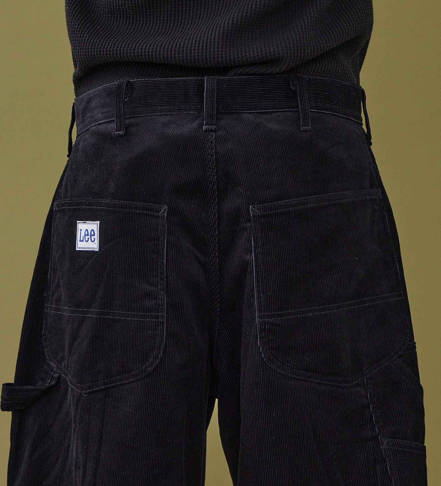Lee(リー)のSUPERSIZED ビッグシルエットペインターコーデュロイパンツ/DUNGAREES セットアップ対応|パンツ/パンツ/メンズ|チャコール
