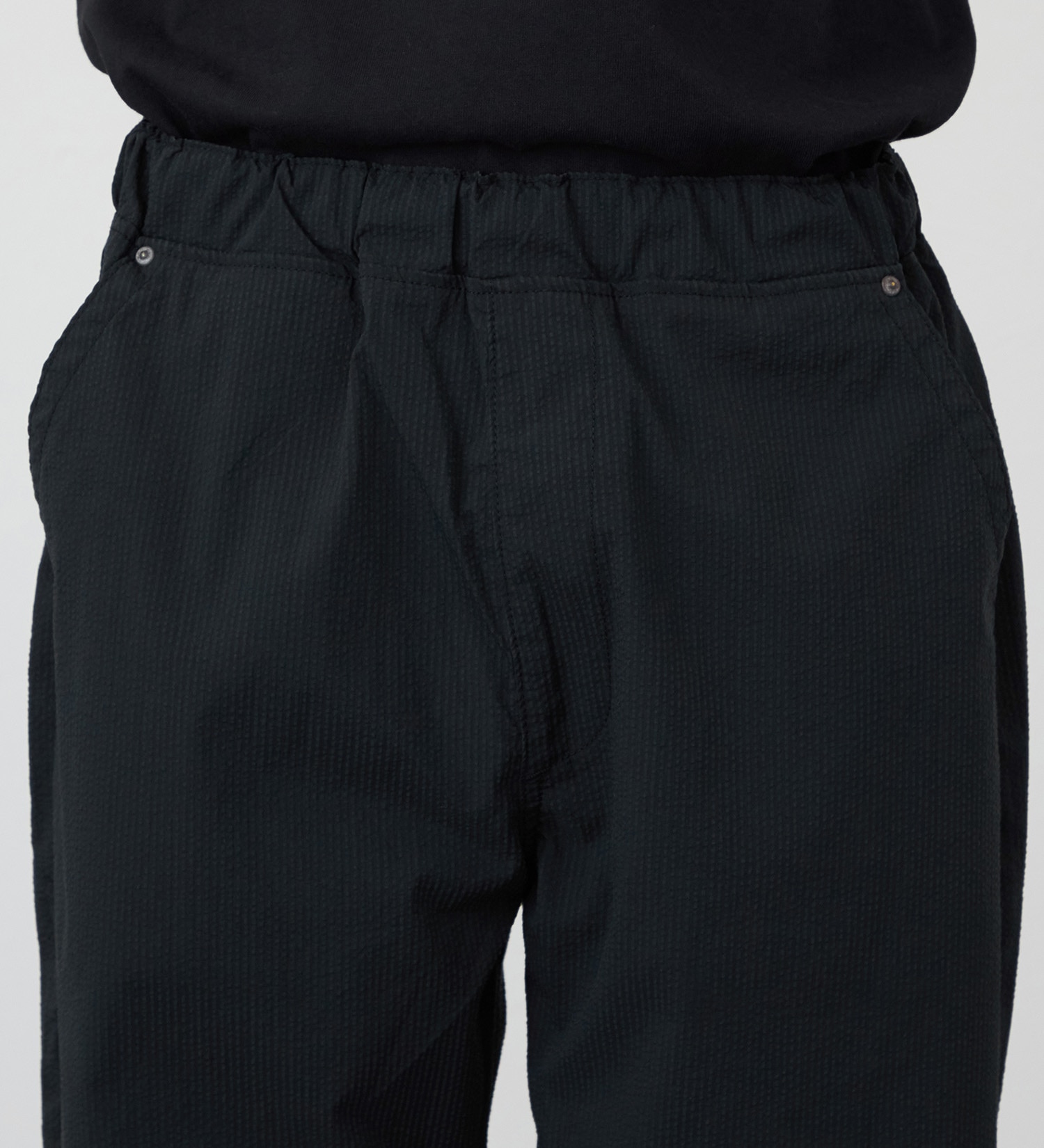 Lee(リー)の【涼COOLMAX】【すっきり】FLeeasy Narrow / ウエストゴムで楽チン イージーパンツ|パンツ/パンツ/メンズ|ブラック