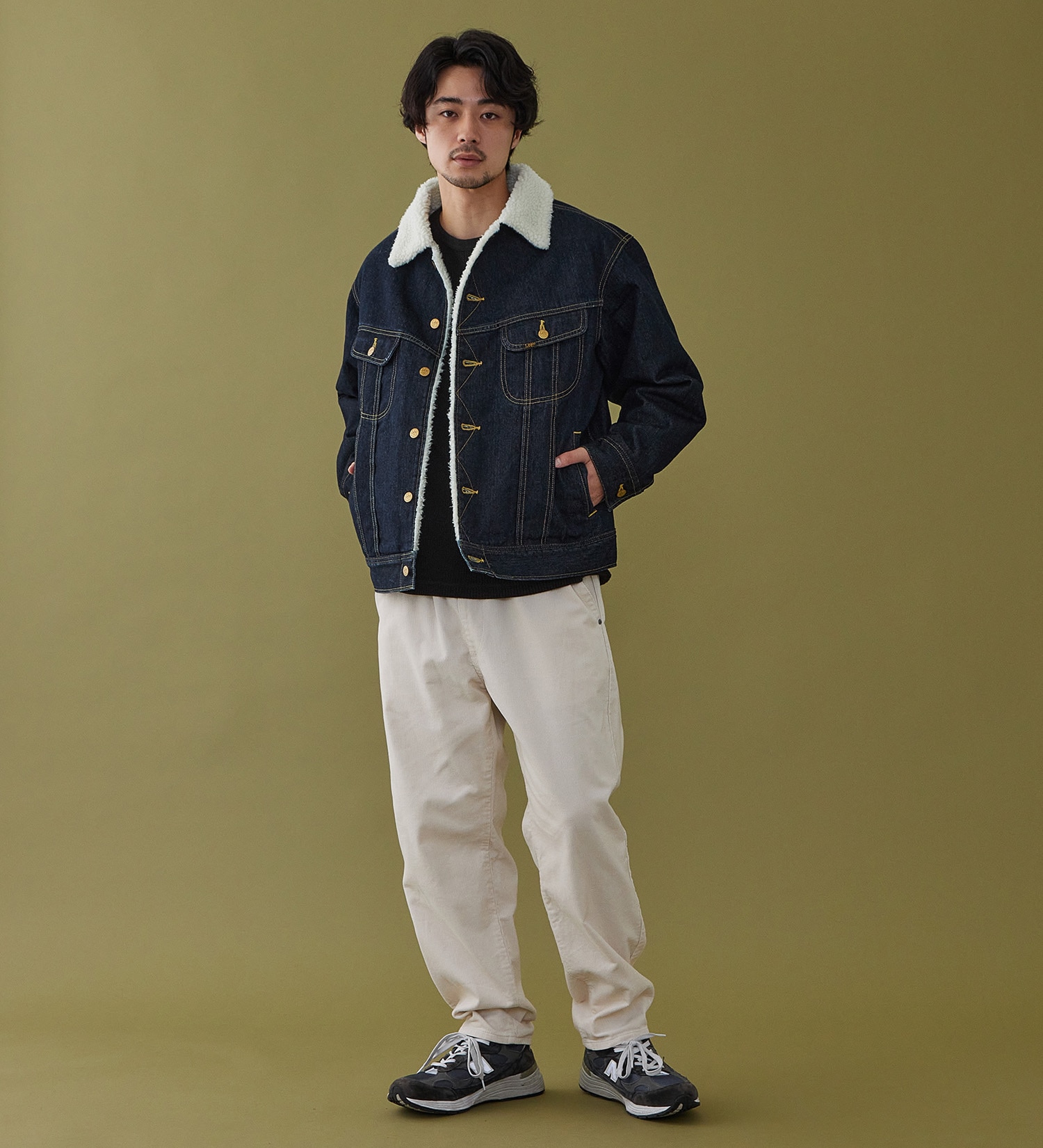 Lee(リー)の【試着対象】FLeeasy / ワイドシルエット イージーパンツ【コーデュロイ】【暖】|パンツ/パンツ/メンズ|オフホワイト