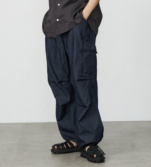 Lee(リー)の【リニューアル】FLeeasy CARGO/イージーカーゴパンツ ゆったりシルエット|パンツ/デニム/ジーンズパンツ/メンズ|インディゴブルー