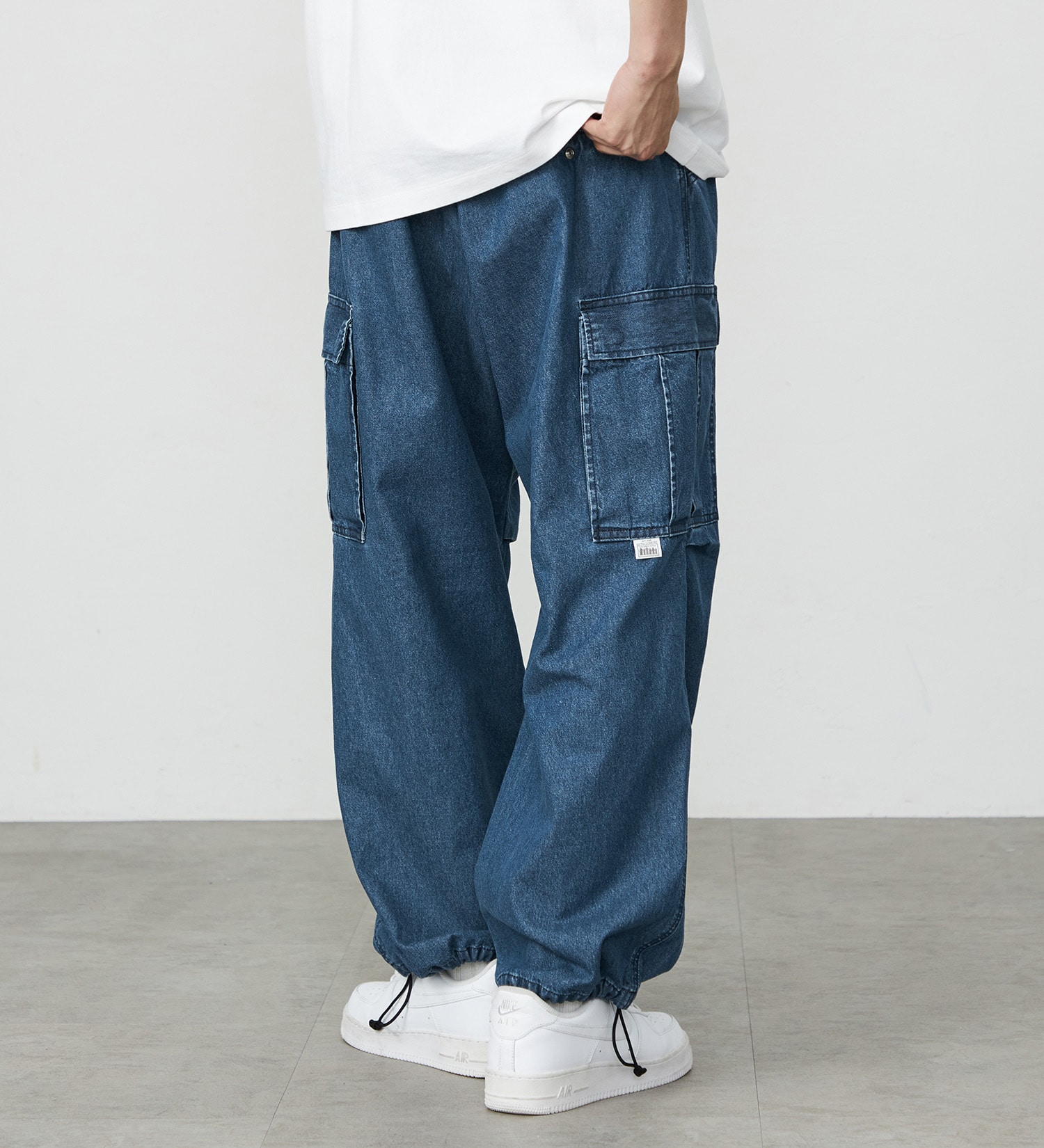 Lee(リー)の【ポイントアップ対象】FLeeasy CARGO/イージーカーゴパンツ ゆったりシルエット|パンツ/デニム/ジーンズパンツ/メンズ|中色ブルー