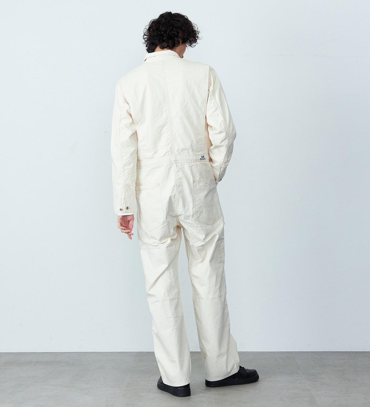 Lee(リー)のDUNGAREES UNION-ALLS/つなぎ/ジャンプスーツ/オールインワン/デニム【ユニセックス】【ハロウィン】|オールインワン/つなぎ/オールインワン/メンズ|オフホワイト
