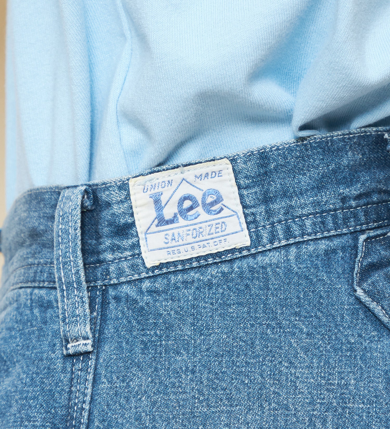 Lee(リー)のシンチバック付き ペインターデニムパンツ|パンツ/デニム/ジーンズパンツ/メンズ|中色ブルー