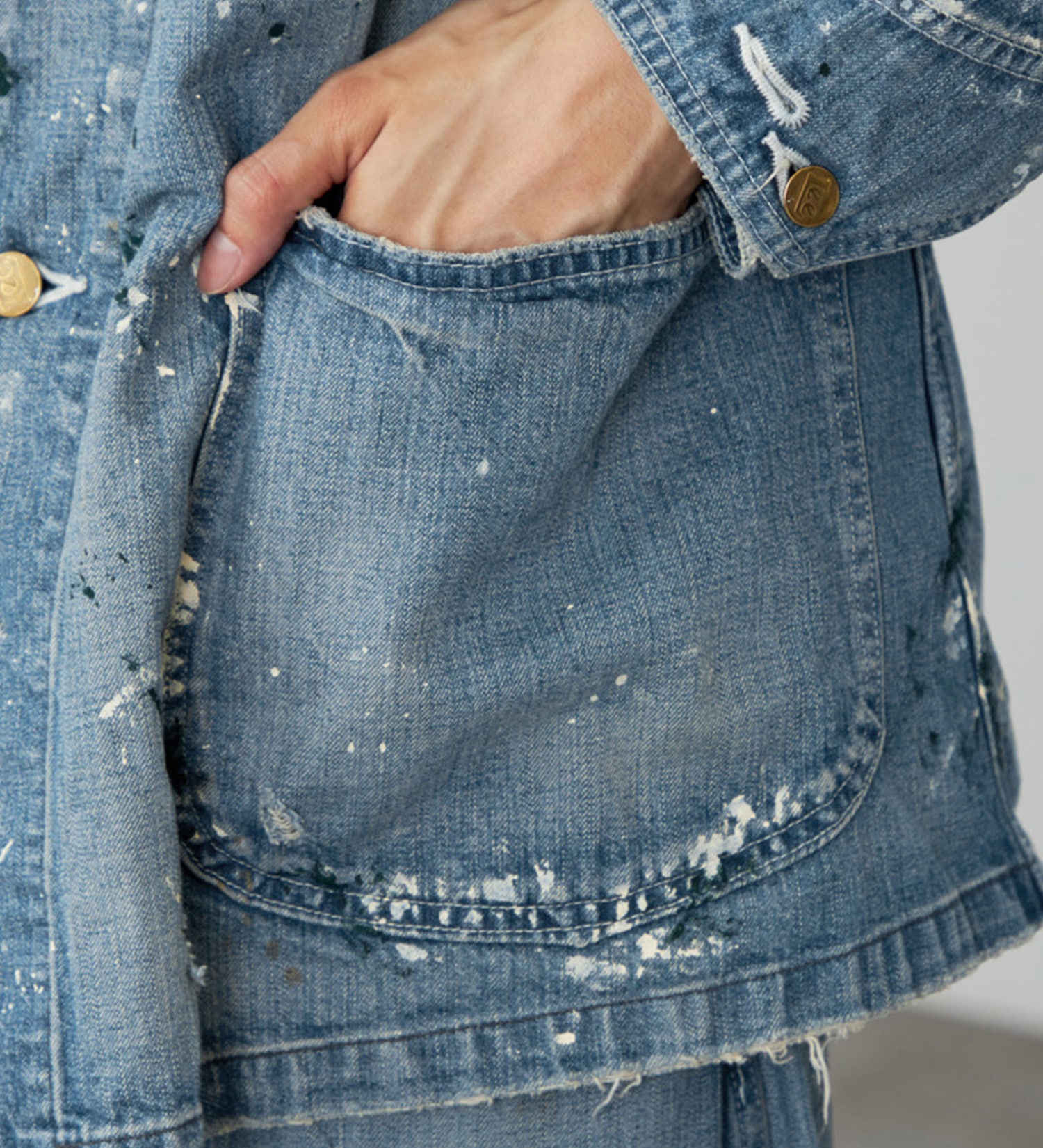 Lee(リー)の【試着対象】VINTAGE LOCO JACKET/DENIM 【DUNGAREES】|ジャケット/アウター/デニムジャケット/メンズ|淡色ブルー