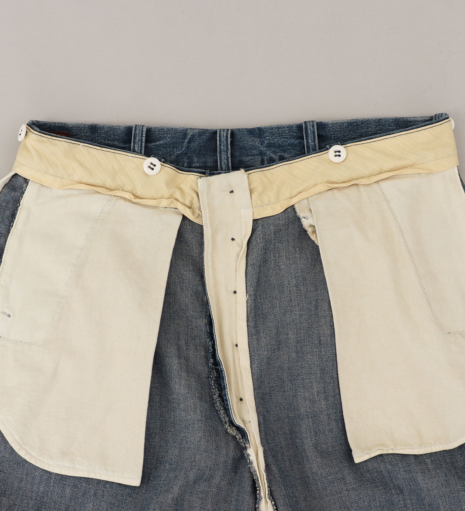 Lee(リー)の【試着対象】VITAGE TROUSERS/ビンテージトラウザー|パンツ/デニム/ジーンズパンツ/メンズ|中色ブルー