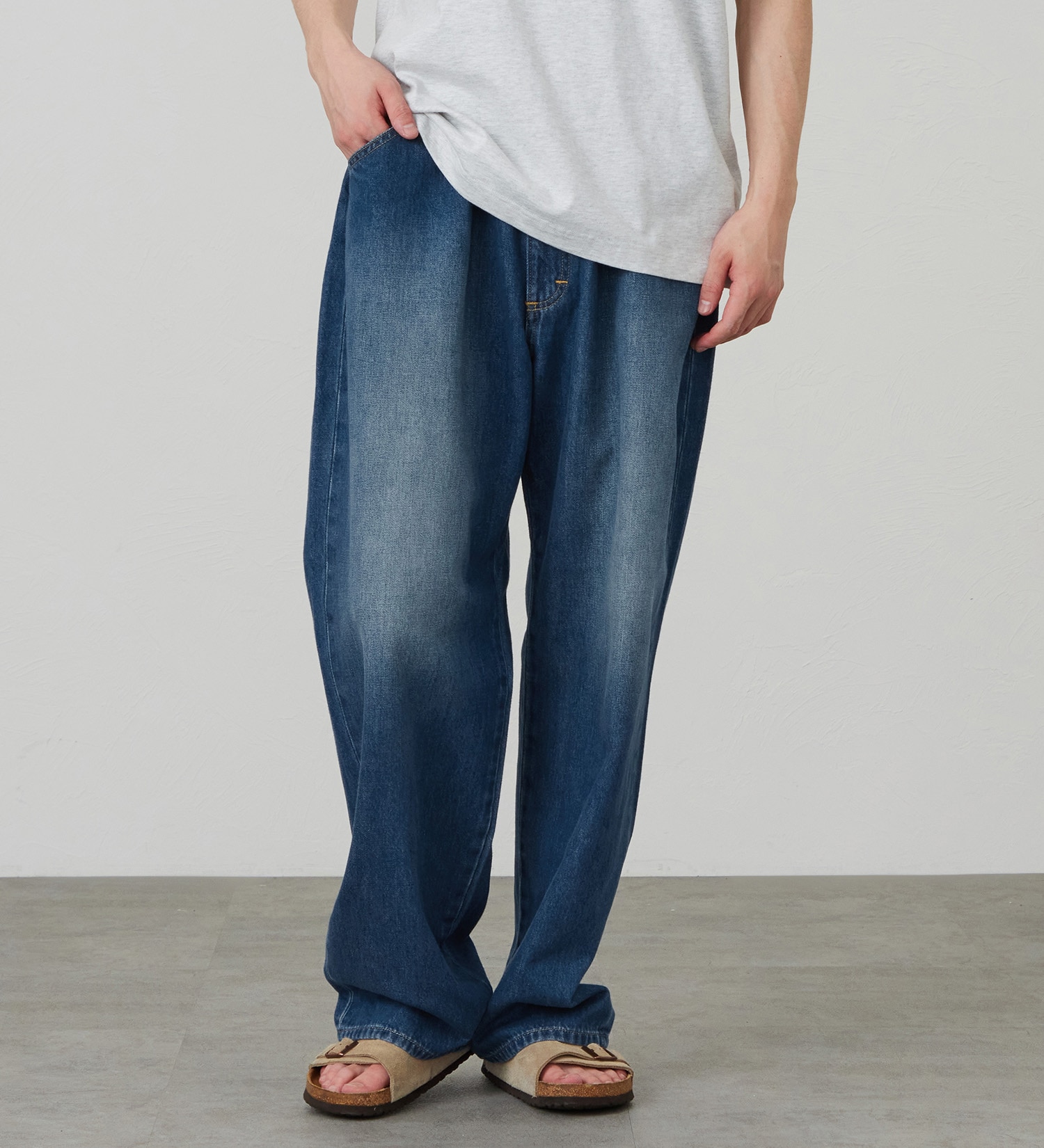 Lee(リー)のCOMFY JEAN【SLIM～WIDEまで選べる4シルエット】|パンツ/デニム/ジーンズパンツ/メンズ|中色ブルー