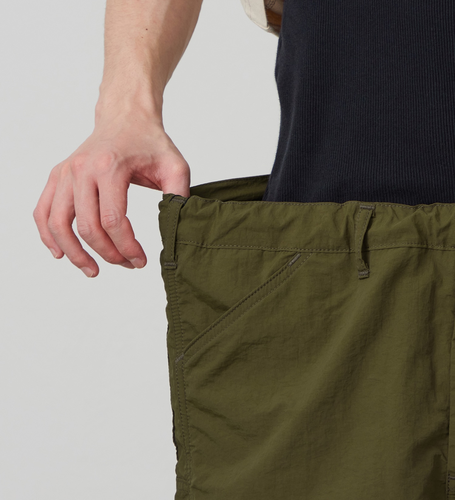 Lee(リー)のCOMFY PAINTER SHORTS【SLIM～WIDEまで選べる4シルエット】|パンツ/パンツ/メンズ|オリーブ