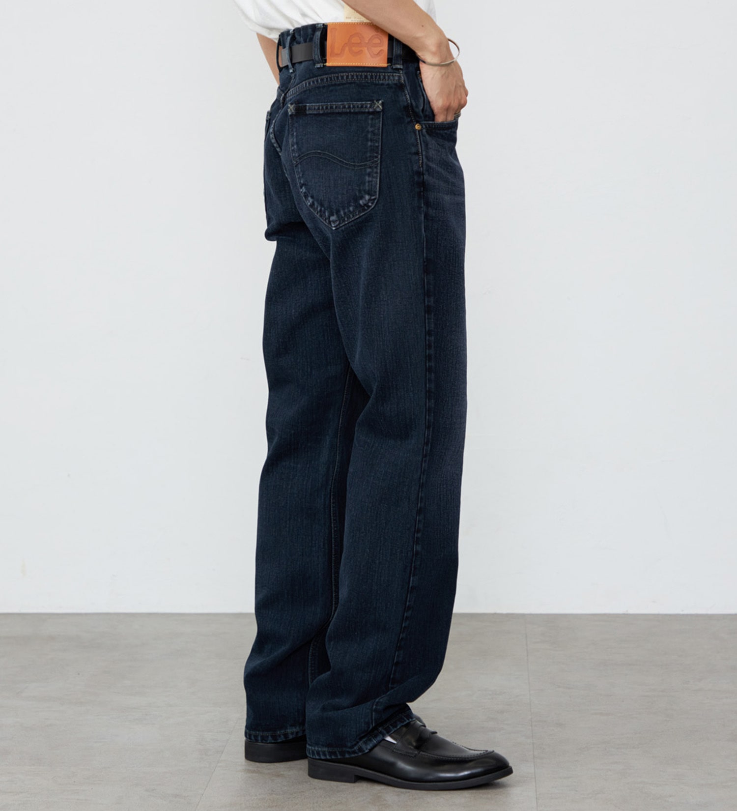 Lee(リー)のAMERICAN RIDERS 101Z ストレートジーンズ【股下長め83cm】|パンツ/デニム/ジーンズパンツ/メンズ|ブラックデニム