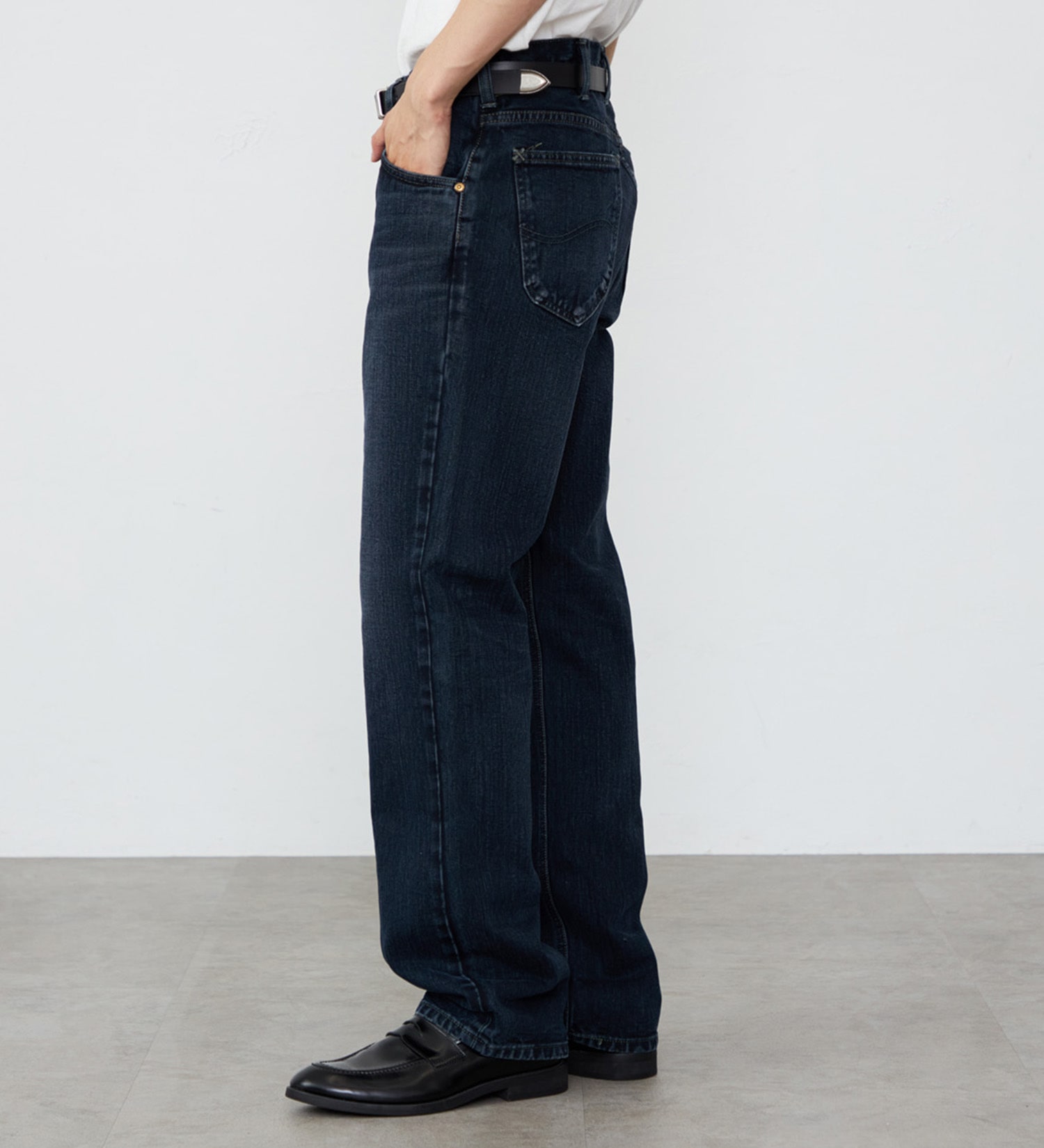 Lee(リー)のAMERICAN RIDERS 101Z ストレートジーンズ【股下長め83cm】|パンツ/デニム/ジーンズパンツ/メンズ|ブラックデニム
