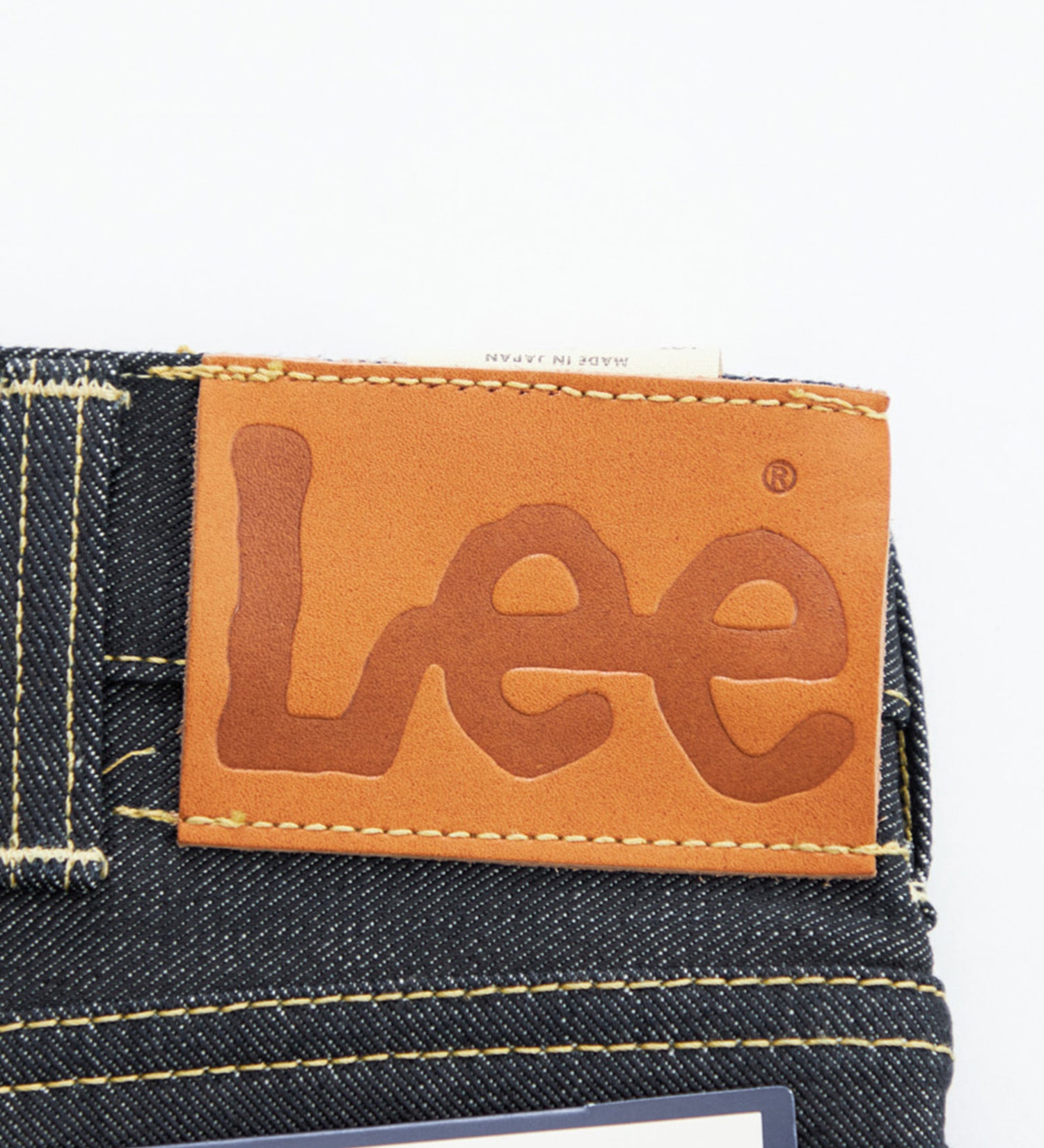 Lee(リー)の【予約】【リジッド/ナマ】AMERICAN RIDERS 200 フルカットジーンズ|パンツ/デニム/ジーンズパンツ/メンズ|インディゴ未洗い