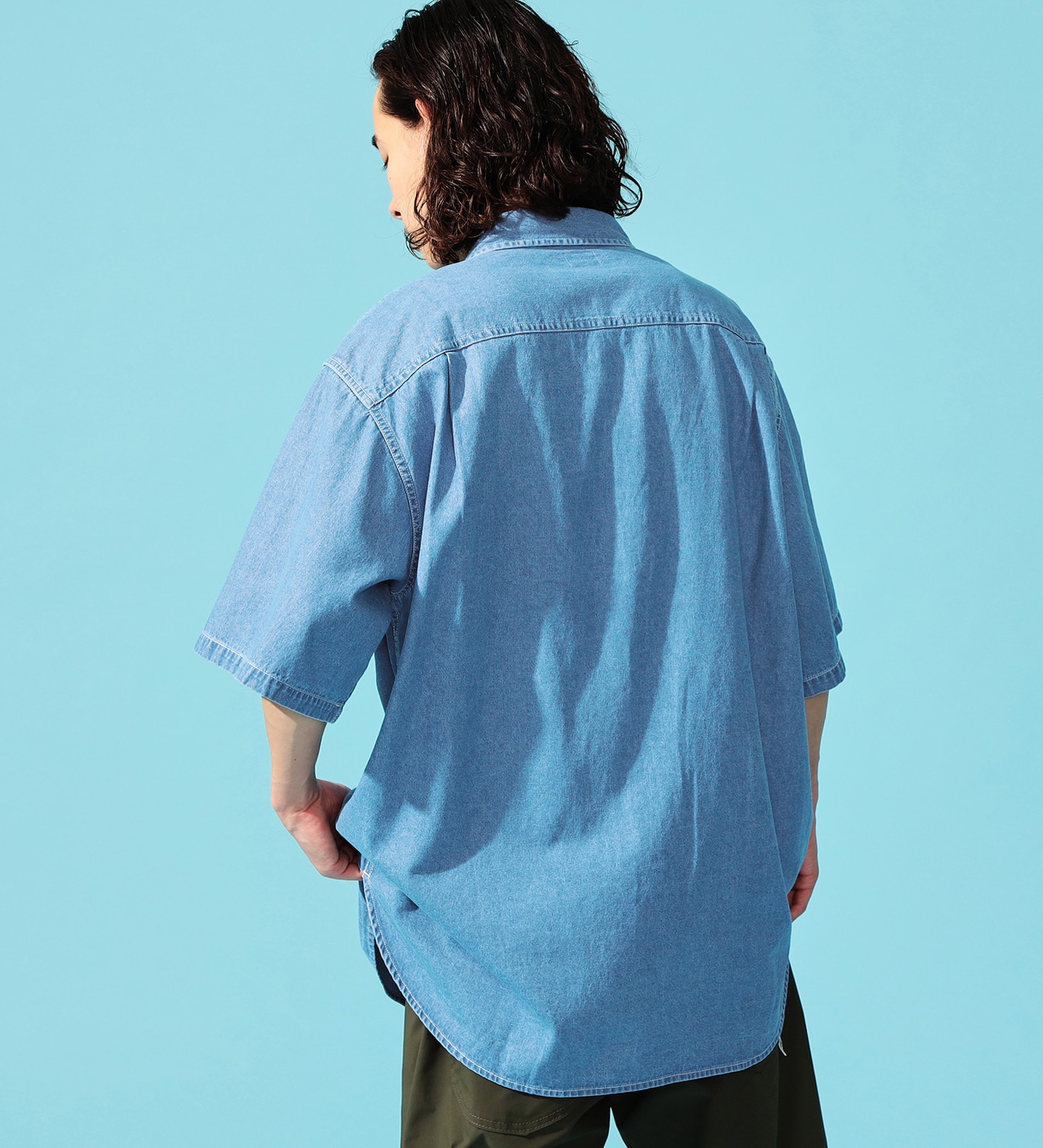 Lee(リー)のビッグワークポケット ハーフスリーブシャツ|トップス/シャツ/ブラウス/メンズ|中色ブルー