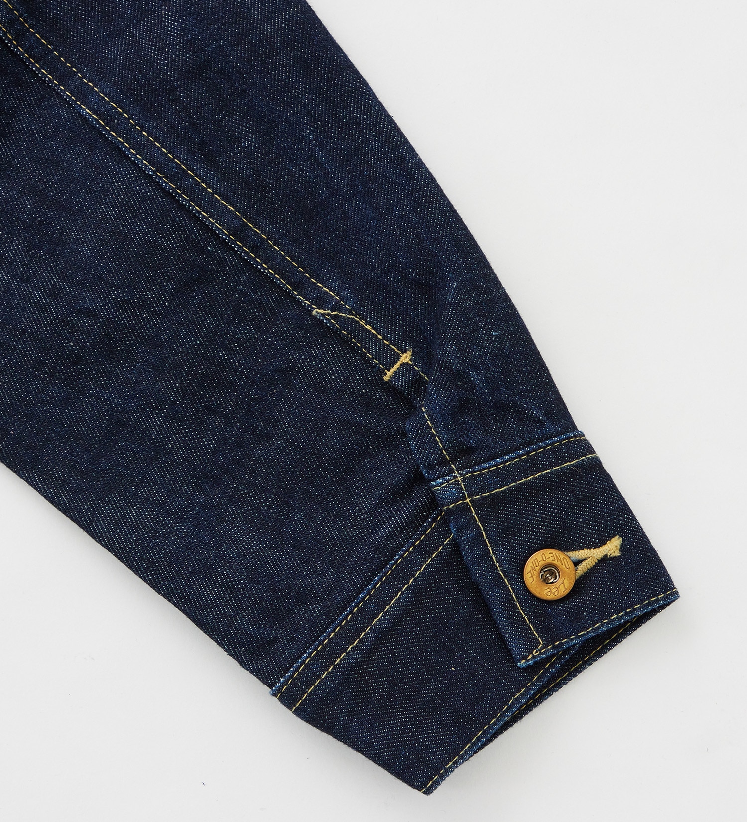Lee(リー)の【直営店・WEB別注】101-J EMBROIDERY JACKET|ジャケット/アウター/デニムジャケット/メンズ|インディゴブルー