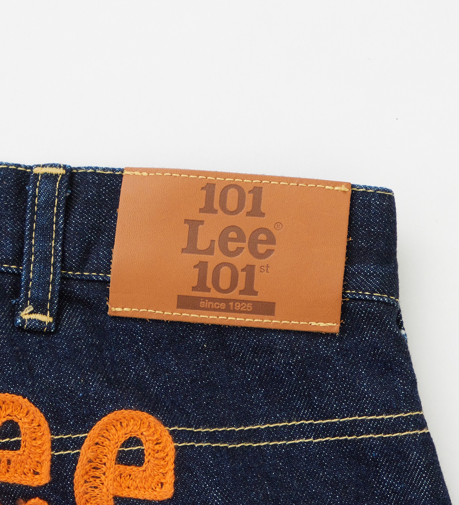 Lee(リー)の【直営店・WEB別注】101-Z EMBROIDERY JEAN|パンツ/デニム/ジーンズパンツ/メンズ|インディゴブルー