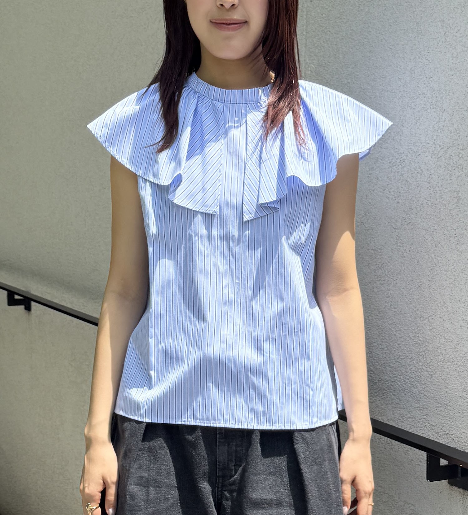 Lee(リー)の【おまとめ割】フリルノースリーブシャツ|トップス/シャツ/ブラウス/レディース|ネイビー
