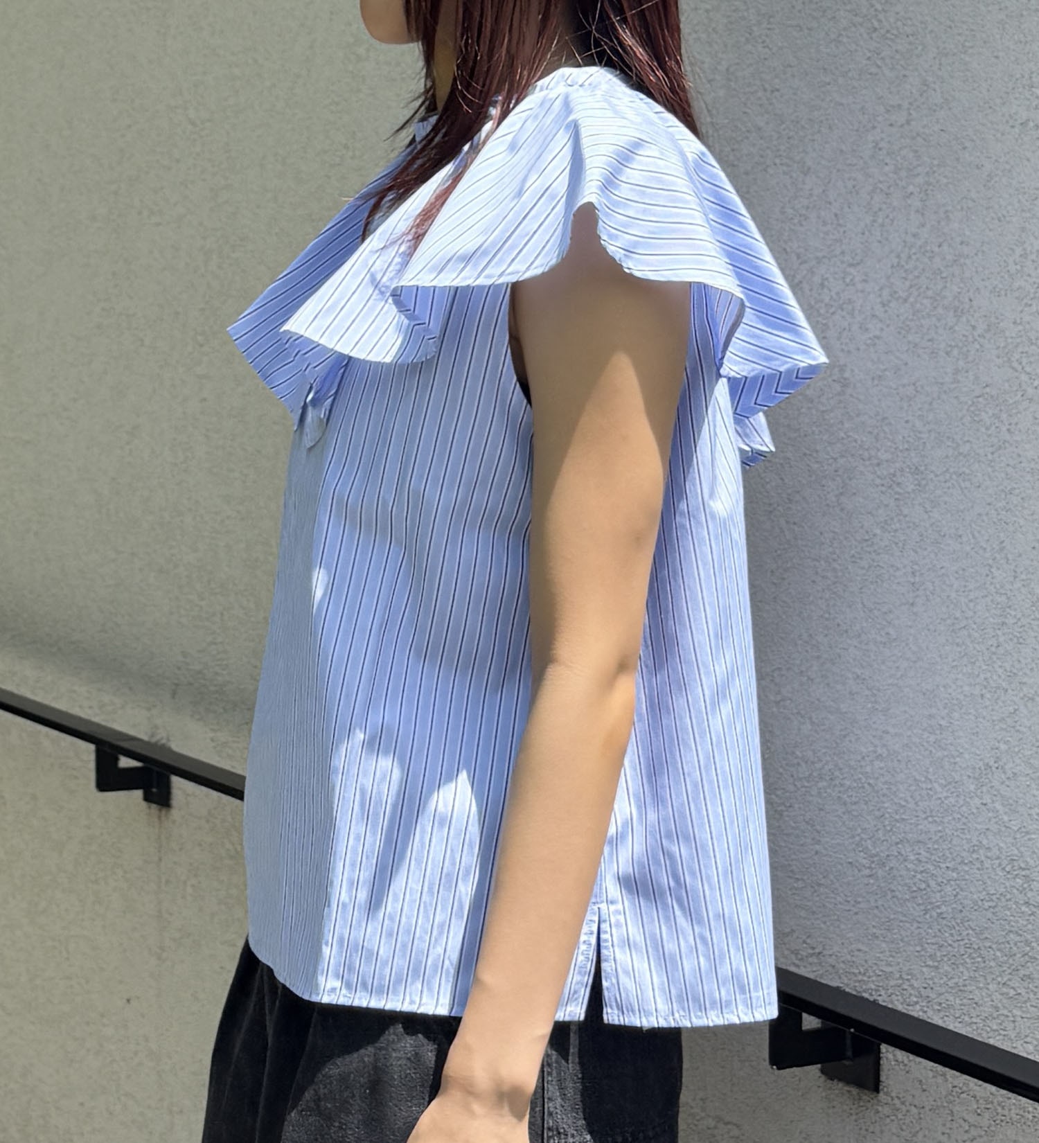 Lee(リー)の【おまとめ割】フリルノースリーブシャツ|トップス/シャツ/ブラウス/レディース|ネイビー