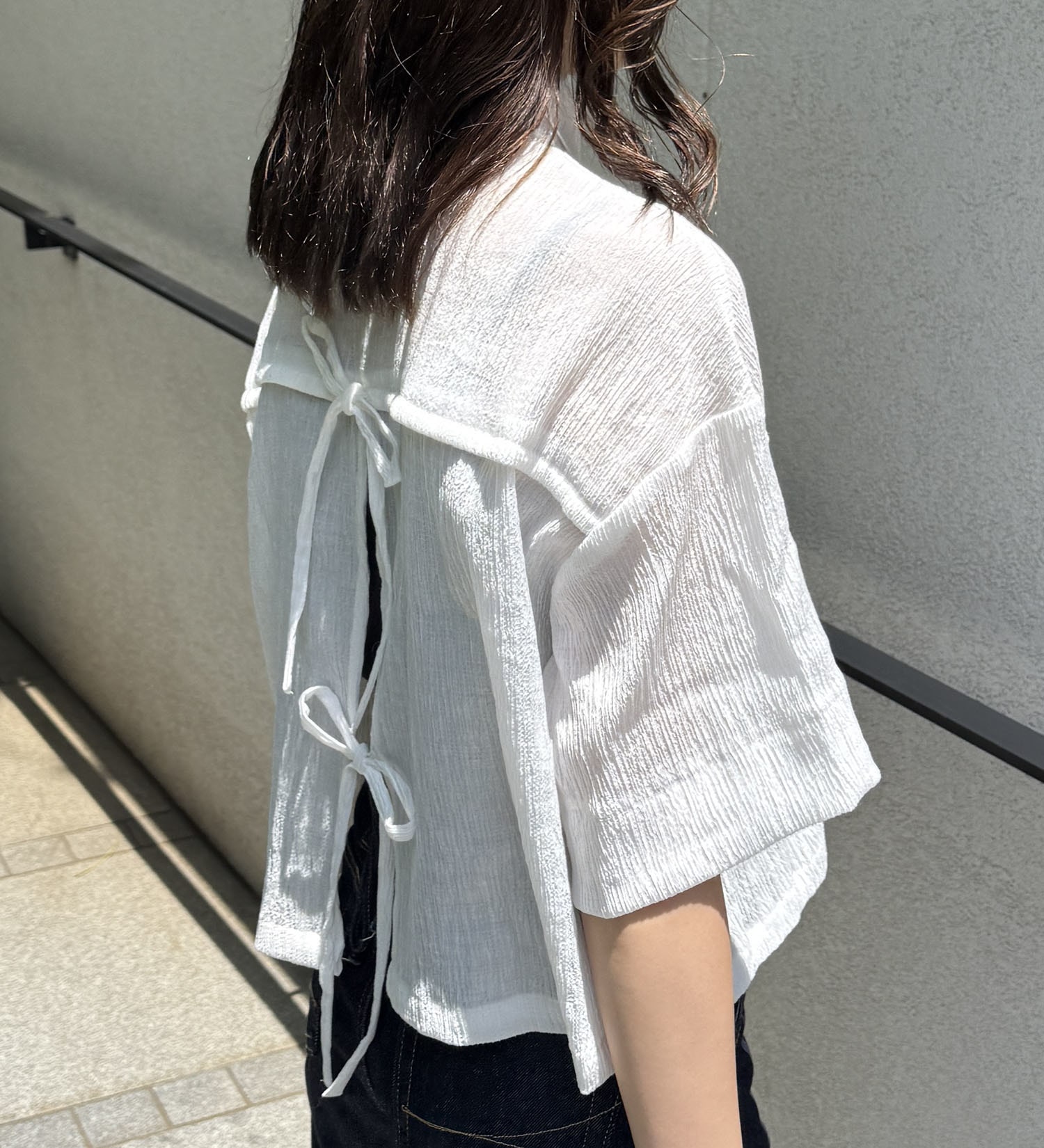 Lee(リー)の【おまとめ割】バックリボンハーフスリーブシャツ|トップス/シャツ/ブラウス/レディース|ホワイト