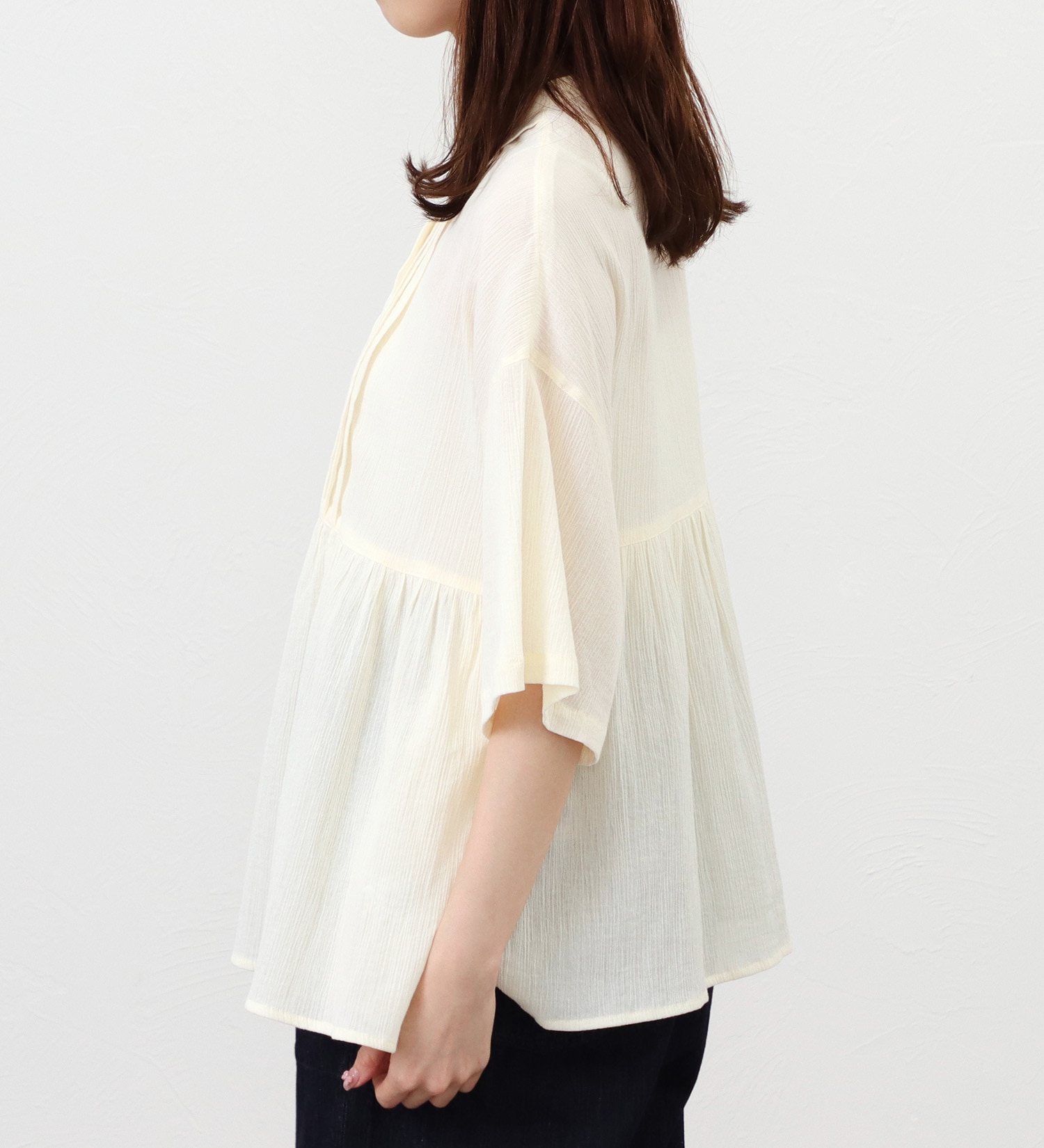 Lee(リー)の【ポイントアップ対象】【直営店・WEB別注】ペプラムシャツ クレープ生地で涼しい|トップス/シャツ/ブラウス/レディース|オフホワイト