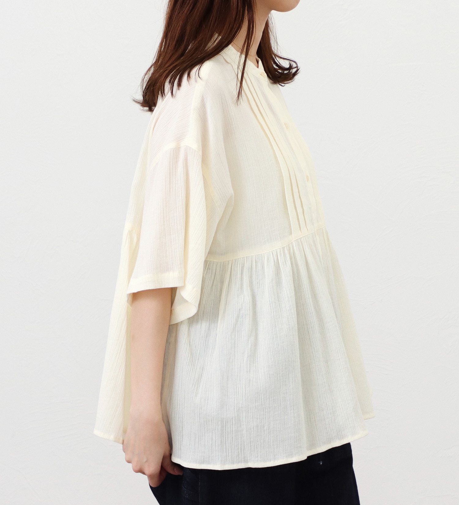Lee(リー)の【ポイントアップ対象】【直営店・WEB別注】ペプラムシャツ クレープ生地で涼しい|トップス/シャツ/ブラウス/レディース|オフホワイト