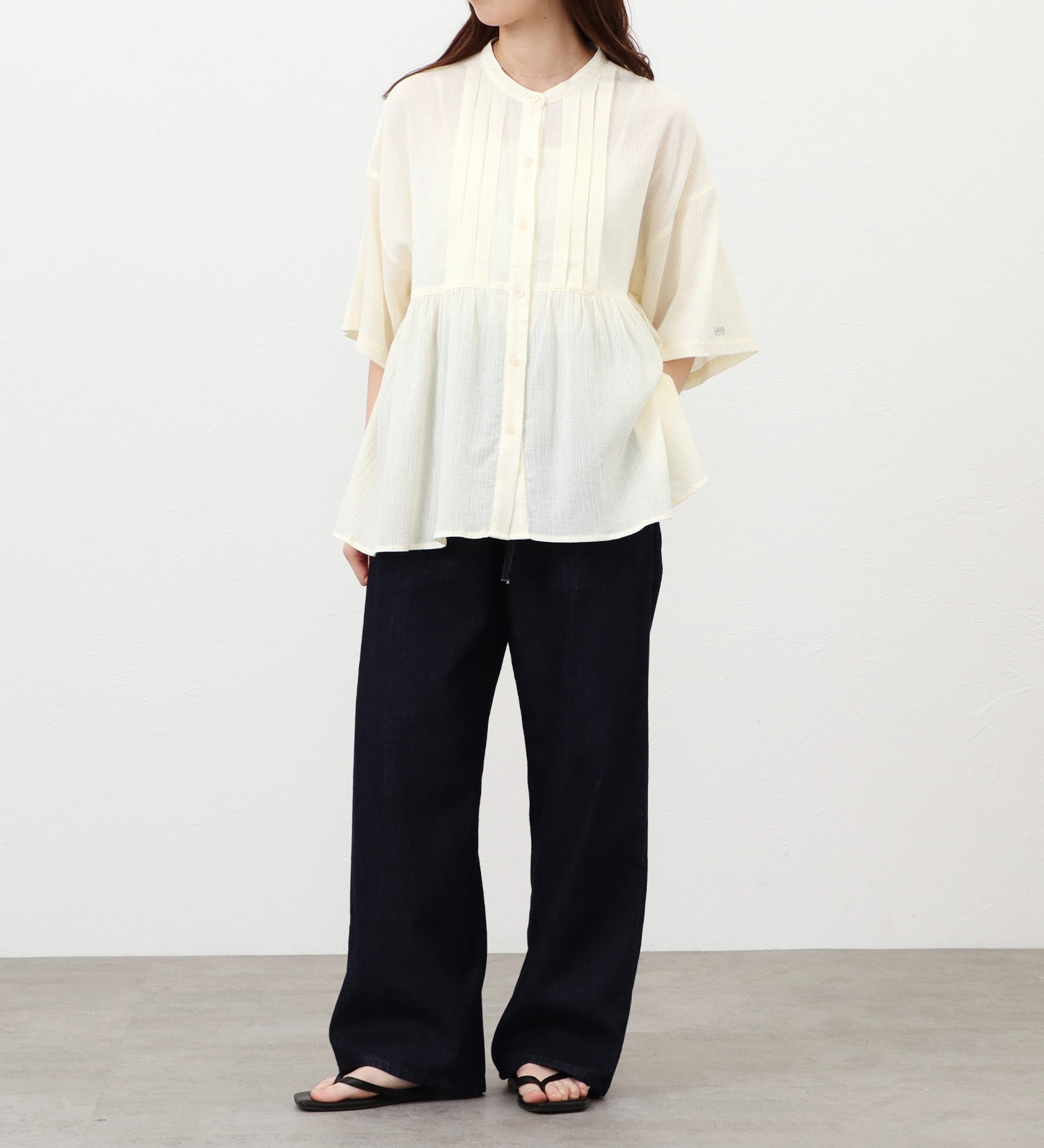 Lee(リー)の【ポイントアップ対象】【直営店・WEB別注】ペプラムシャツ クレープ生地で涼しい|トップス/シャツ/ブラウス/レディース|オフホワイト
