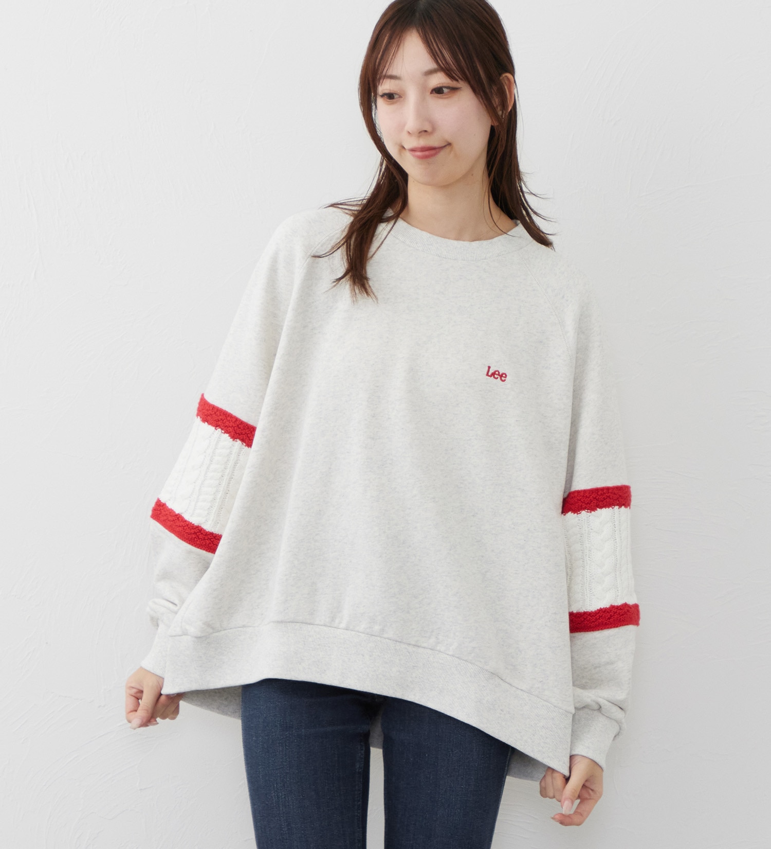 Lee(リー)のKNITPANELSLEEVE SWEAT/ニットパネルスリーブスウェット【親子】|トップス/スウェット/レディース|レッド