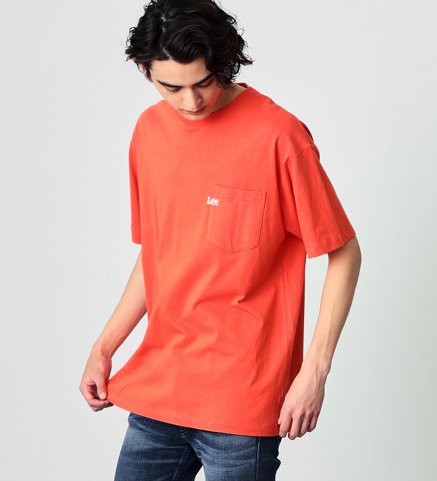 Lee(リー)の【SUMMER SALE】ポケットミニ刺繍 半袖Tシャツ|トップス/Tシャツ/カットソー/メンズ|オレンジ