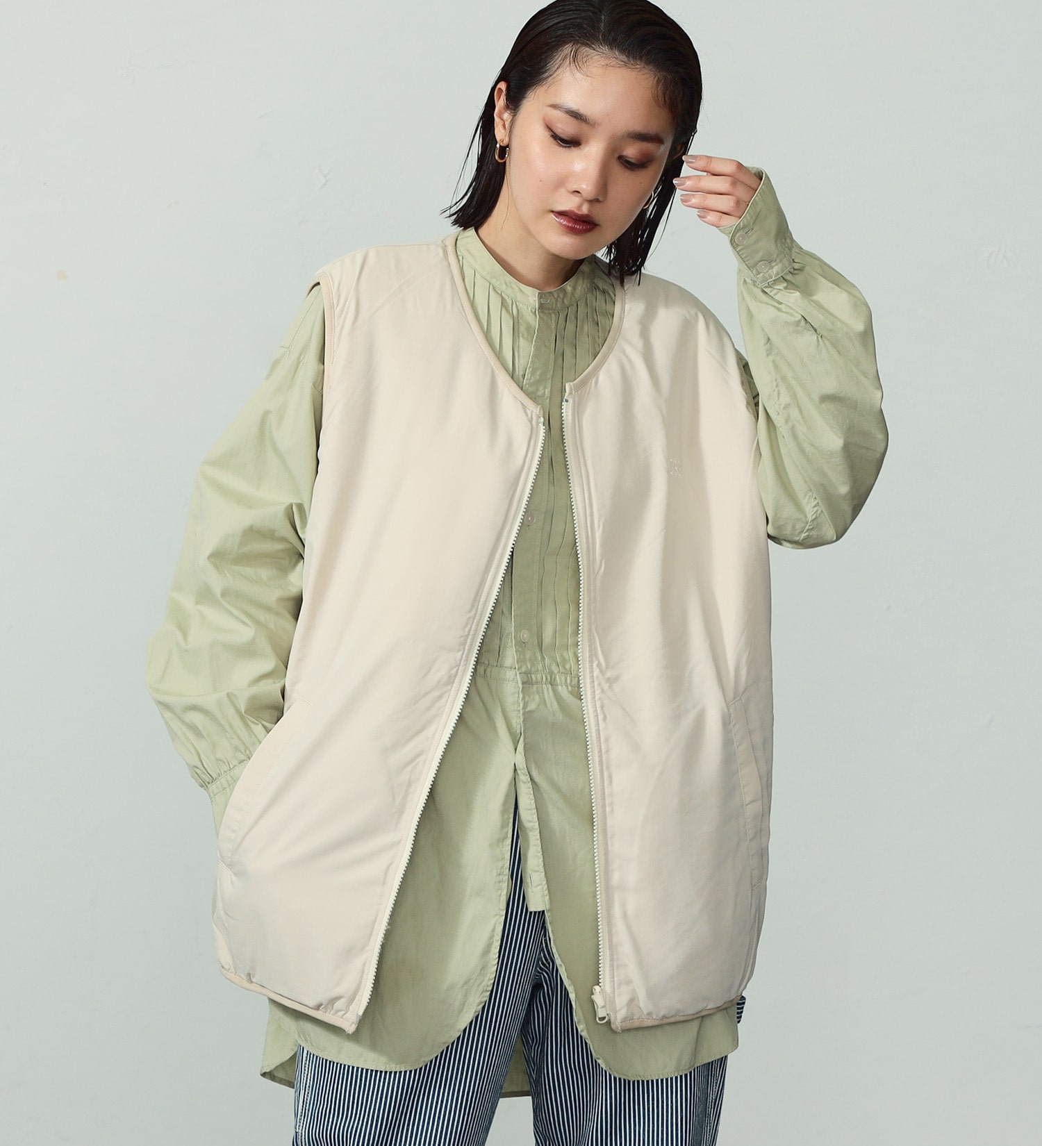 Lee(リー)の【OUTER FAIR 10％OFF】【SALE】【ユニセックス】【親子】Lee ボアベスト リバーシブル|トップス/その他トップス/メンズ|アイボリー