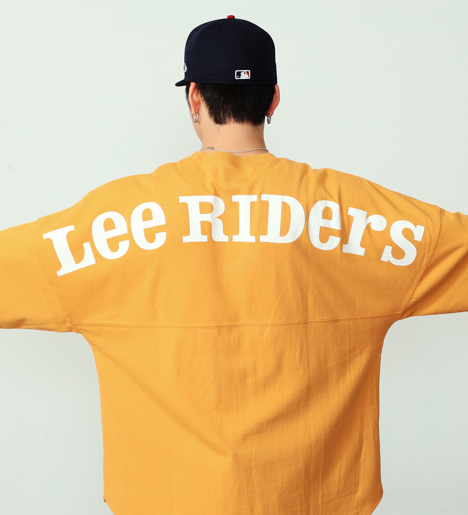 Lee(リー)のバックアーチ ショートスリーブTee|トップス/Tシャツ/カットソー/メンズ|オレンジ