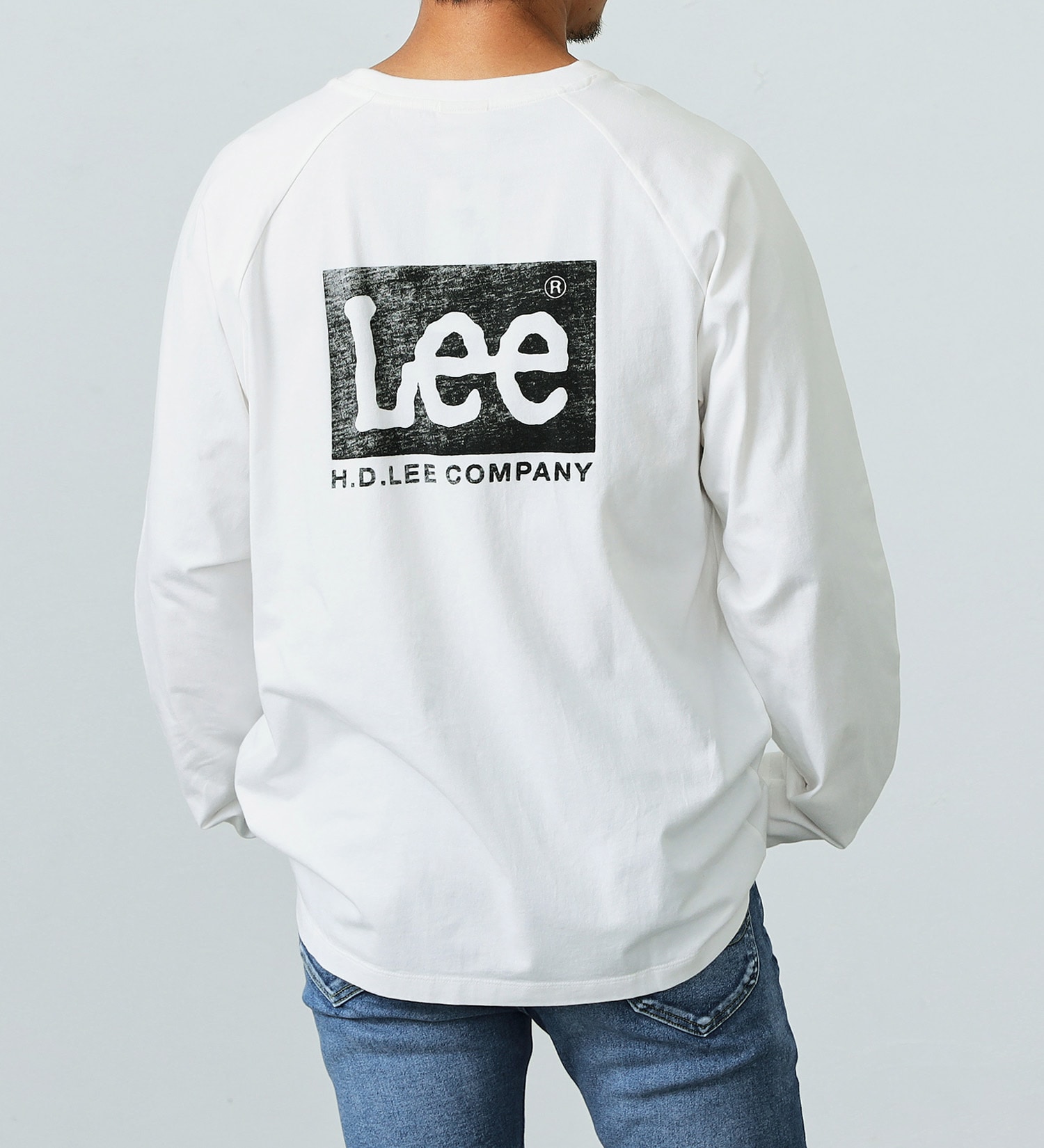 Lee(リー)の【おまとめ割】【親子リンク】ロングセラー Leeロゴバックプリント長袖Tシャツ|トップス/Tシャツ/カットソー/メンズ|ホワイト