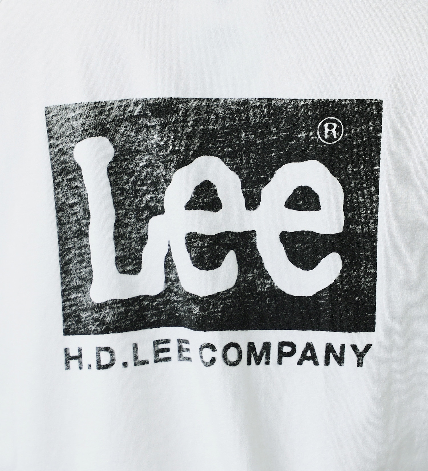 Lee(リー)の【おまとめ割】【親子リンク】ロングセラー Leeロゴバックプリント長袖Tシャツ|トップス/Tシャツ/カットソー/メンズ|ホワイト