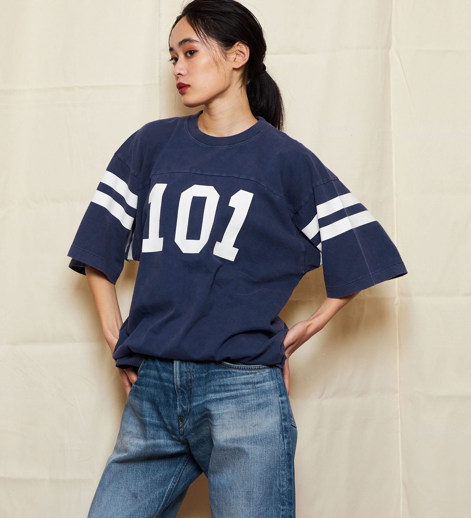 Lee(リー)の【101 100周年】101 FOOTBALL TEE/フットボール ハーフスリーブTシャツ|トップス/Tシャツ/カットソー/メンズ|ネイビー