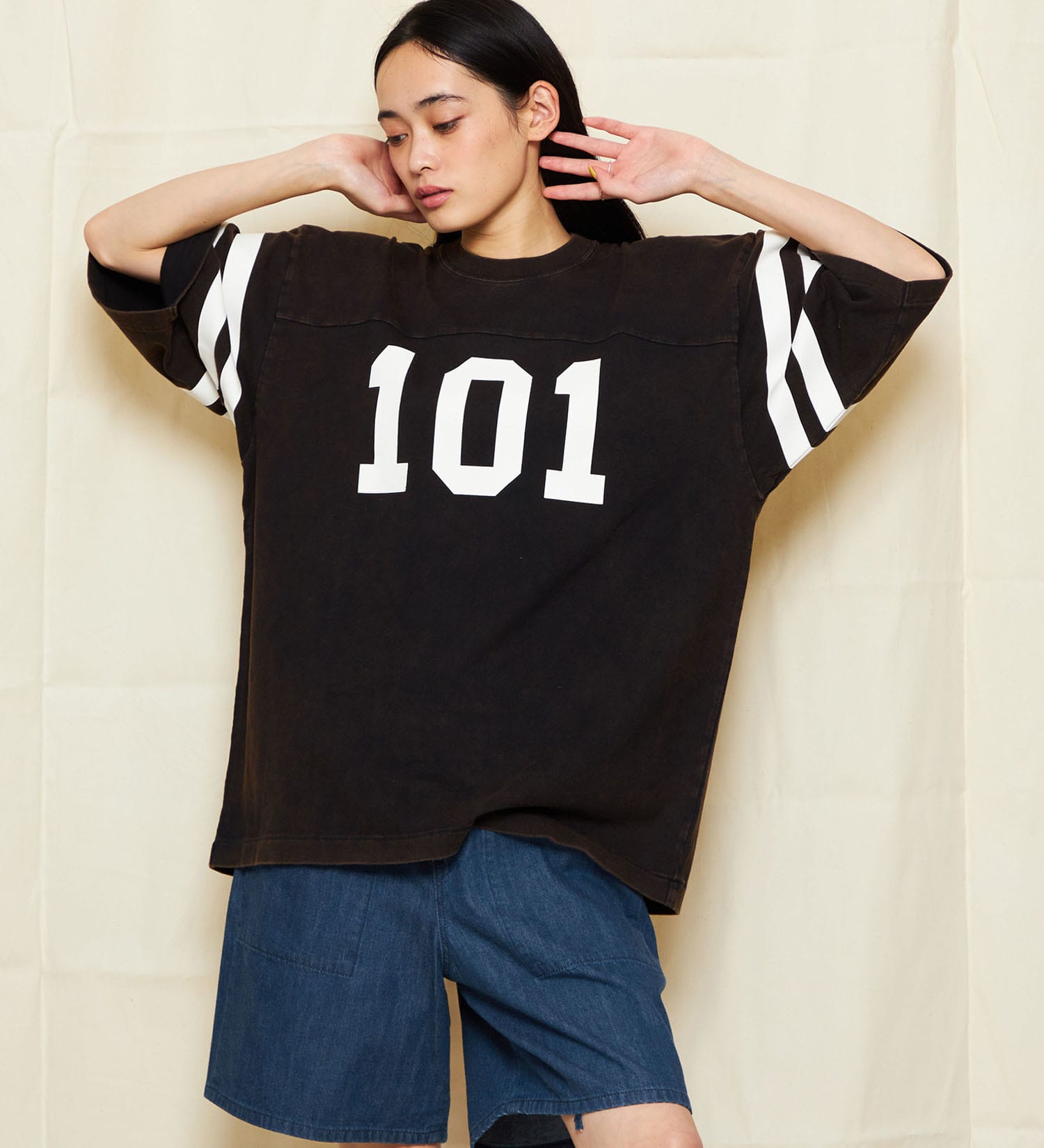 Lee(リー)の【101 100周年】101 FOOTBALL TEE/フットボール ハーフスリーブTシャツ|トップス/Tシャツ/カットソー/メンズ|ブラック