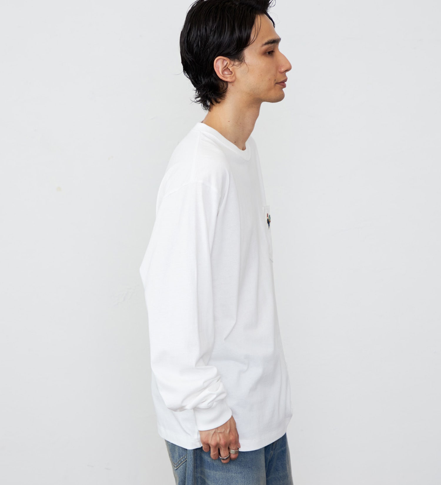 Lee(リー)のワッペンポケット ロングスリーブTシャツ|トップス/Tシャツ/カットソー/メンズ|ホワイト
