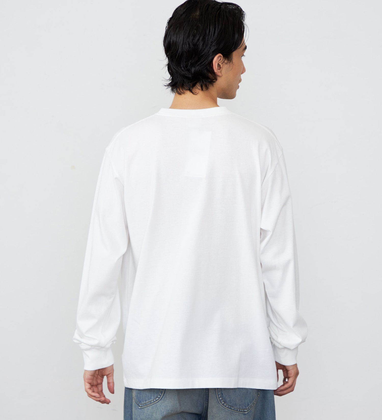 Lee(リー)のワッペンポケット ロングスリーブTシャツ|トップス/Tシャツ/カットソー/メンズ|ホワイト