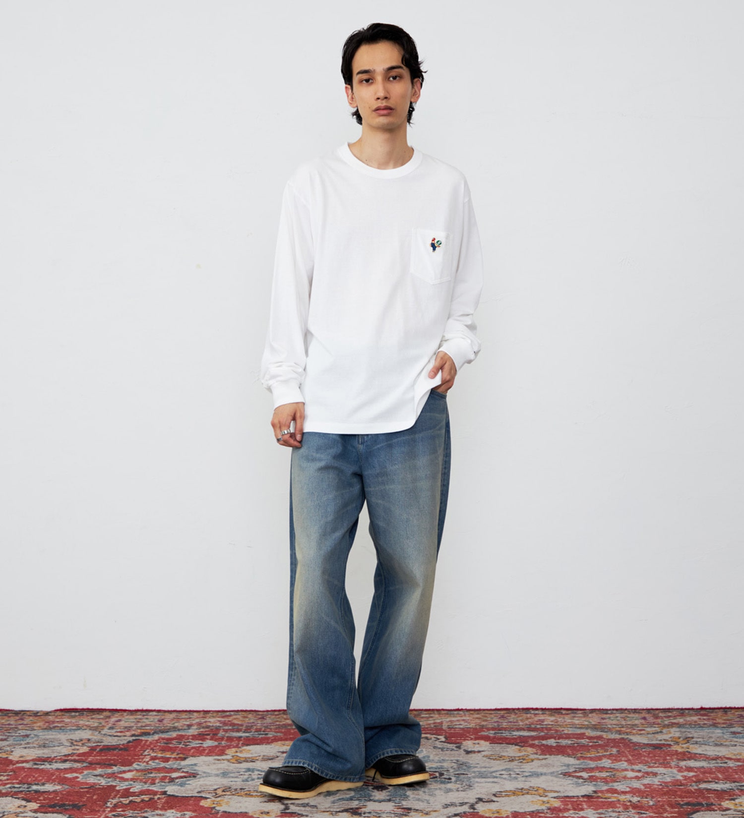 Lee(リー)のワッペンポケット ロングスリーブTシャツ|トップス/Tシャツ/カットソー/メンズ|ホワイト