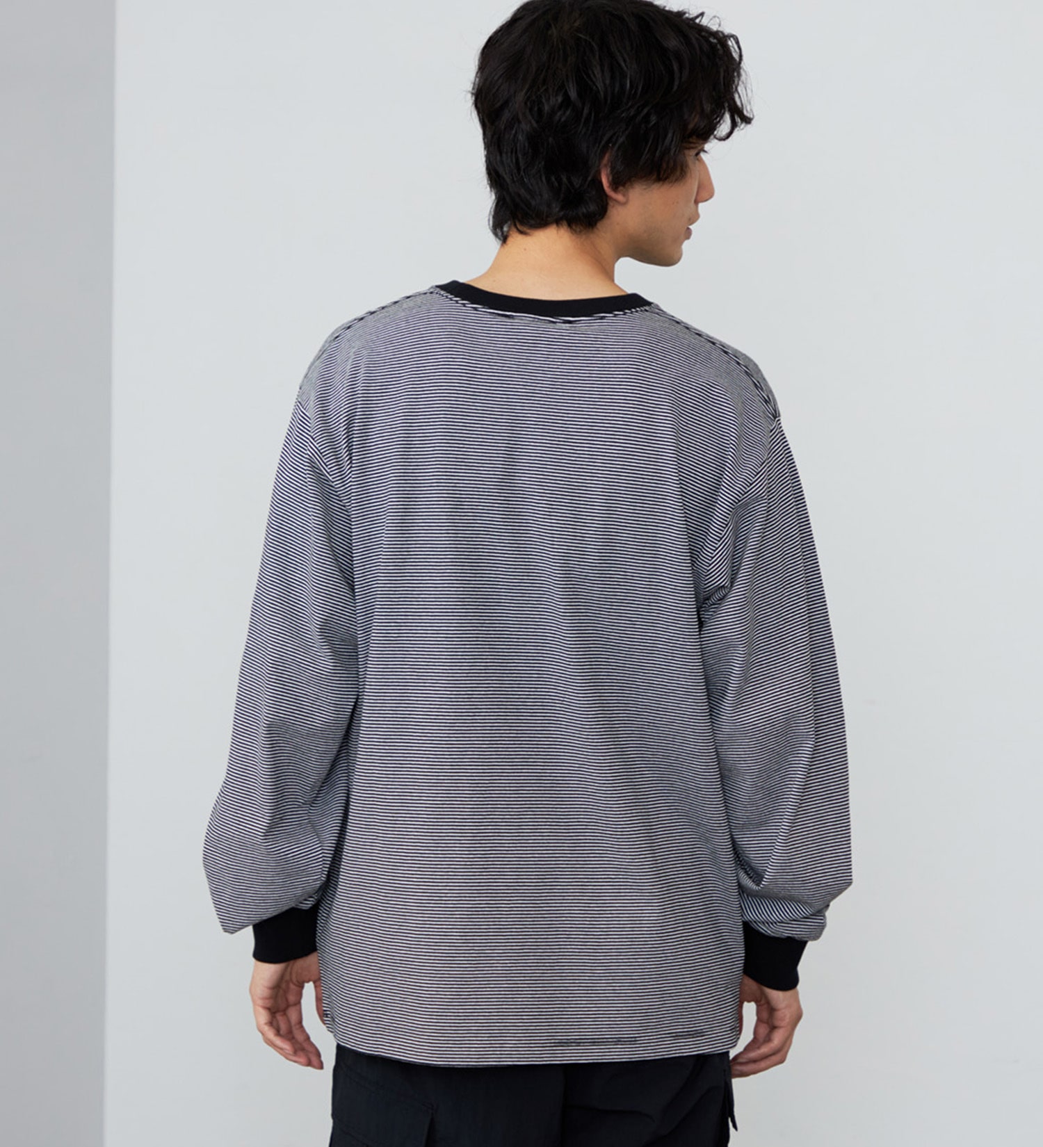 Lee(リー)のデニムポケット ロングスリーブTシャツ【ロングセラー】|トップス/Tシャツ/カットソー/メンズ|ホワイトxブラック