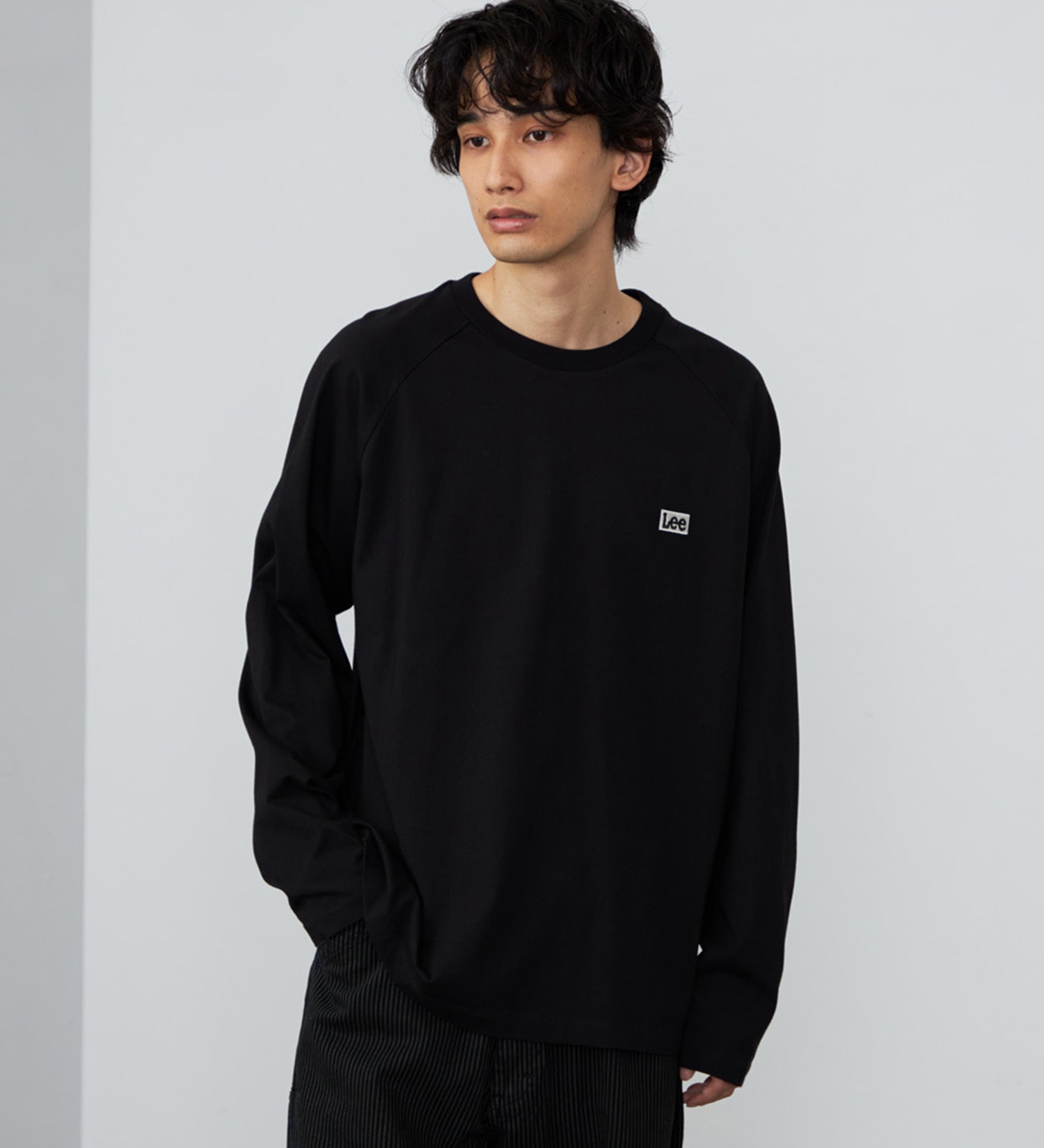 Lee(リー)のLeeロゴバックプリント ロングスリーブTシャツ【ロングセラー】|トップス/Tシャツ/カットソー/メンズ|ブラック