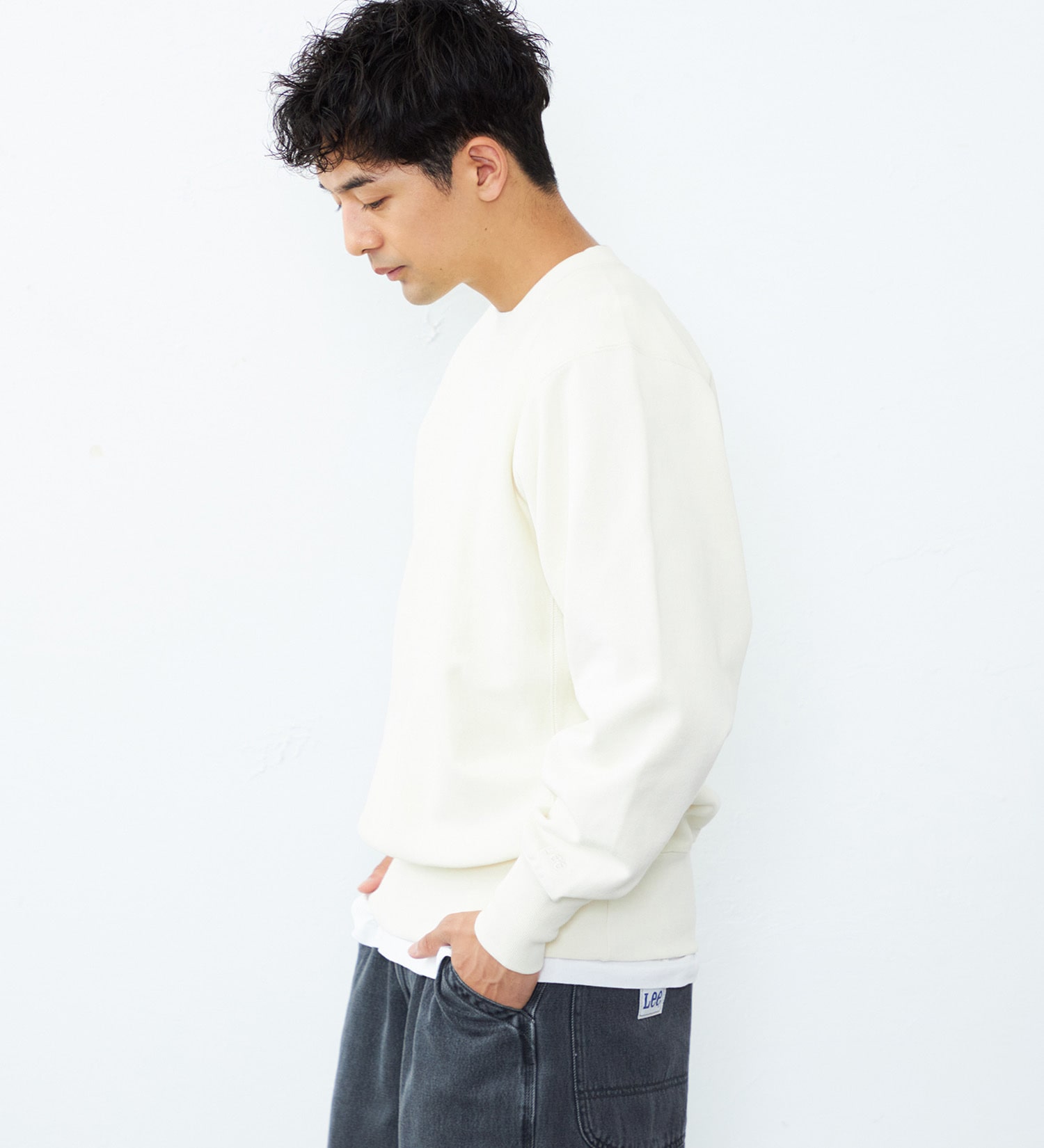 Lee(リー)のBASIC CREW NECK SWEAT/ベーシックスウェット|トップス/スウェット/メンズ|オフホワイト
