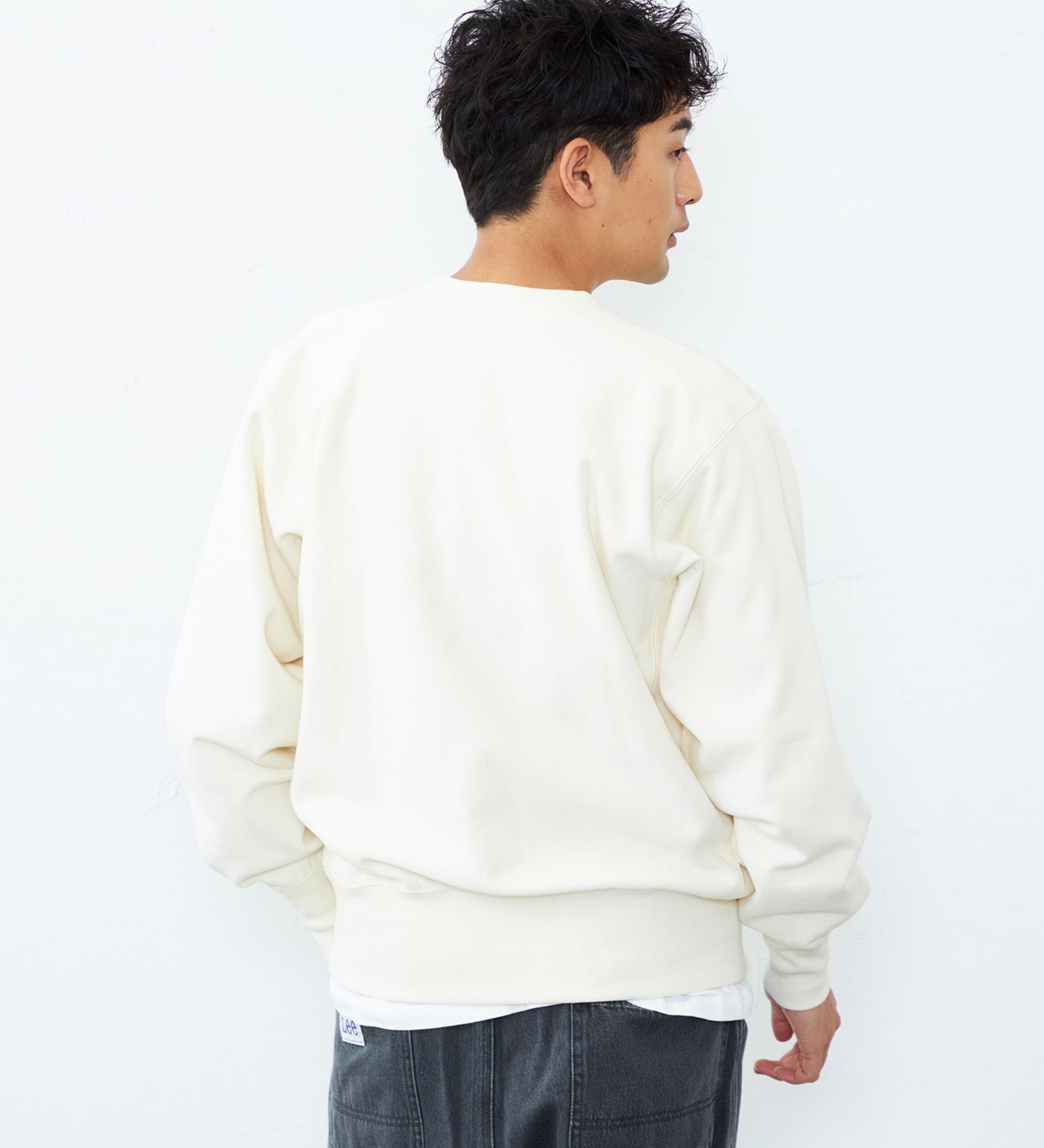 Lee(リー)のBASIC CREW NECK SWEAT/ベーシックスウェット|トップス/スウェット/メンズ|オフホワイト