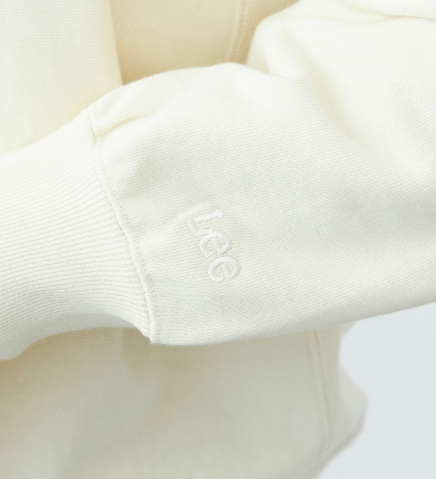 Lee(リー)のBASIC CREW NECK SWEAT/ベーシックスウェット|トップス/スウェット/メンズ|オフホワイト