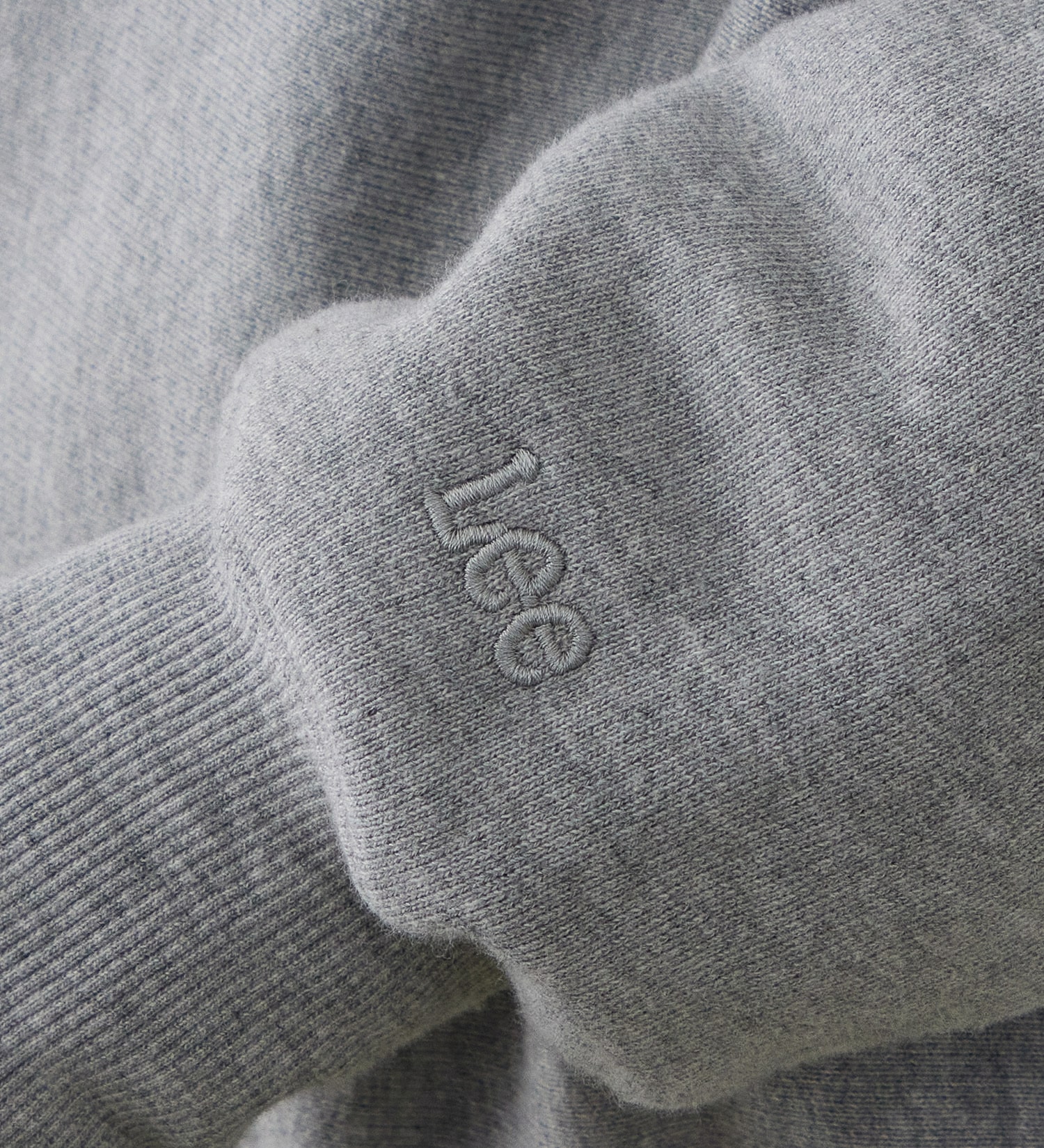 Lee(リー)のBASIC CREW NECK SWEAT/ベーシッククルーネックスウェット|トップス/スウェット/メンズ|グレー