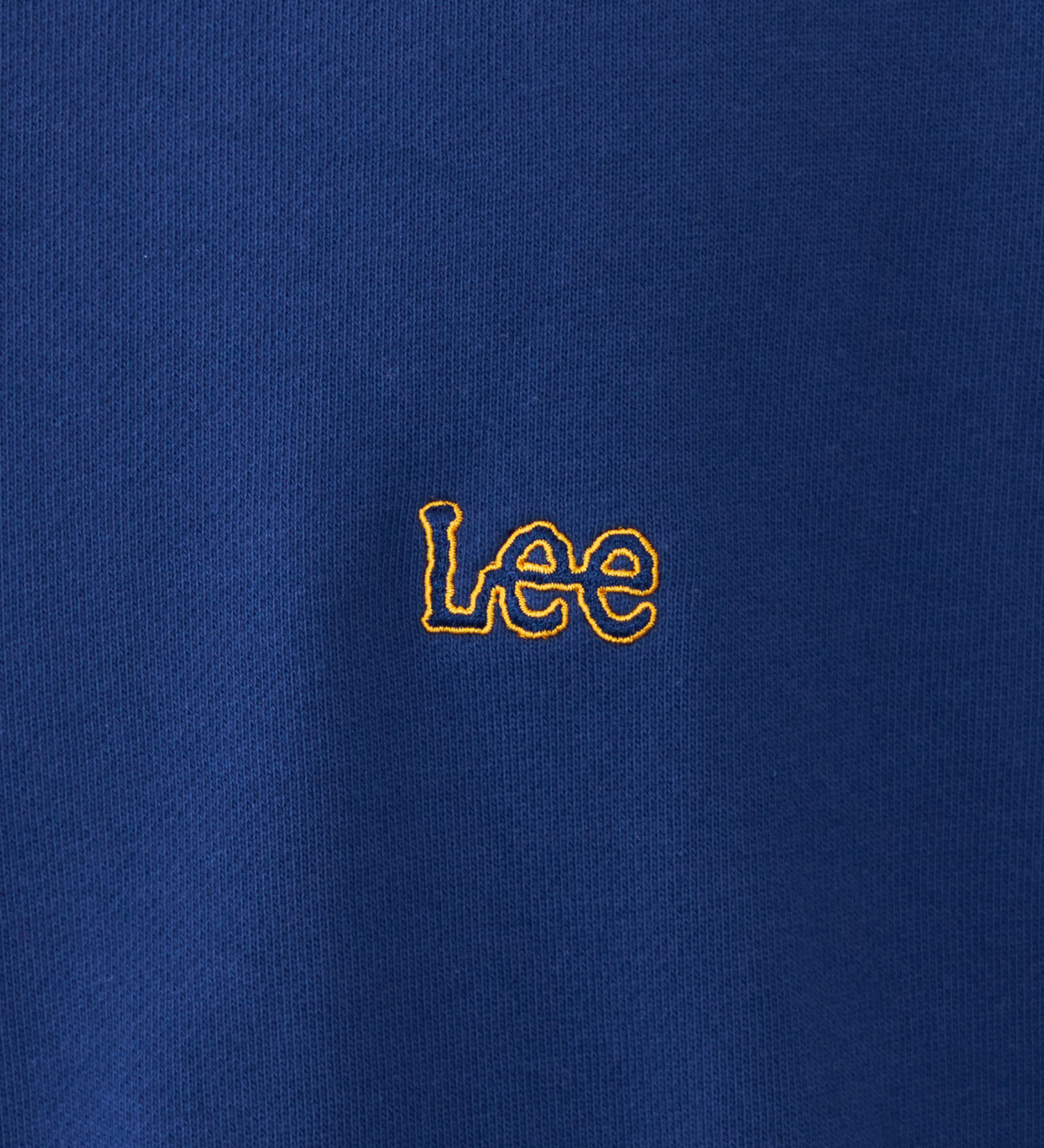 Lee(リー)のLeeロゴ バックエンブロイダリースウェット/刺繍ロゴ|トップス/スウェット/メンズ|ネイビー