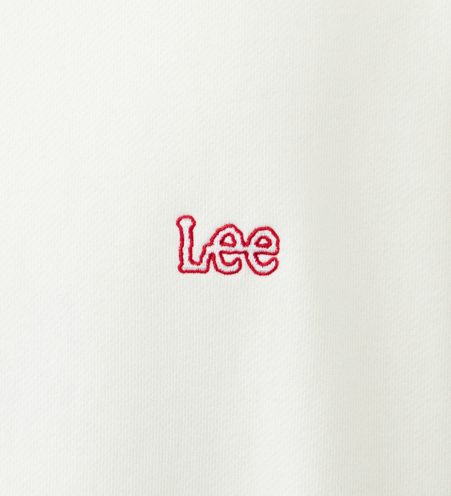 Lee(リー)のLeeロゴ バックエンブロイダリースウェット/刺繍ロゴ|トップス/スウェット/メンズ|オフホワイト