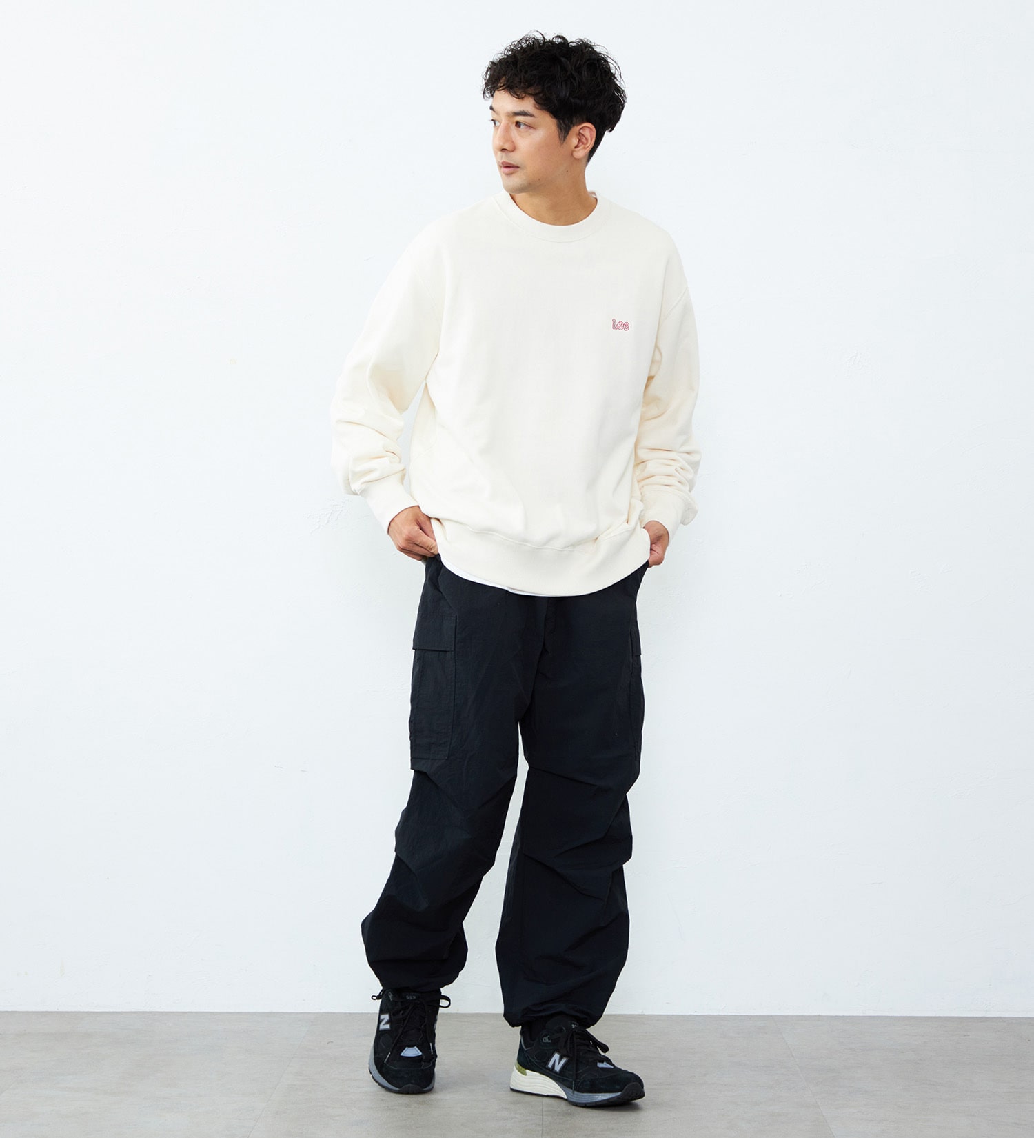 Lee(リー)のLeeロゴ バックエンブロイダリースウェット/刺繍ロゴ|トップス/スウェット/メンズ|オフホワイト
