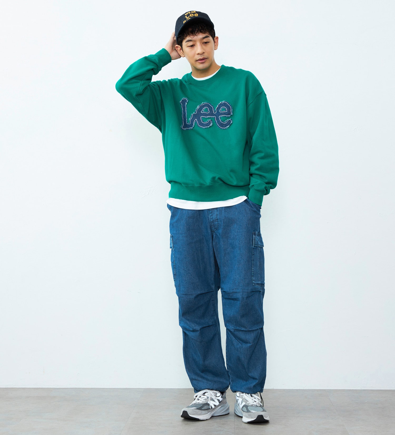 Lee(リー)のデニムロゴパッチスウェット|トップス/スウェット/メンズ|グリーン