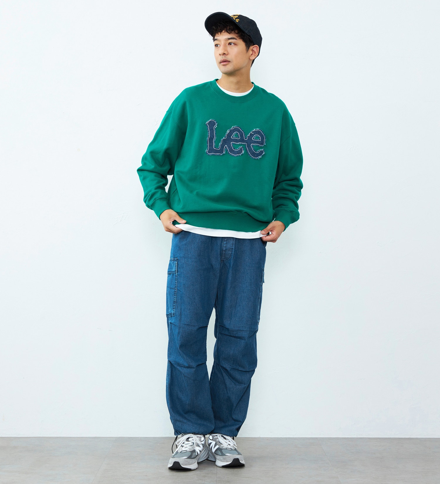 Lee(リー)のデニムロゴパッチスウェット|トップス/スウェット/メンズ|グリーン