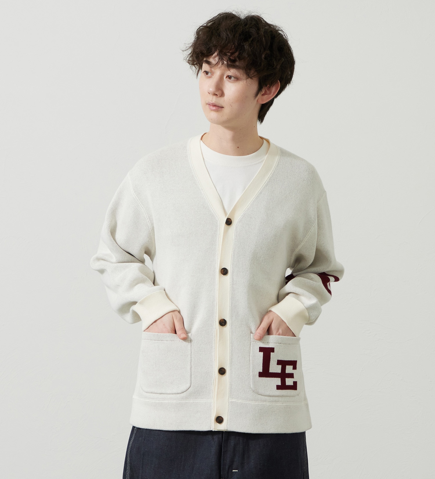 Lee(リー)のニットカーディガン|トップス/ニット/セーター/メンズ|ホワイト