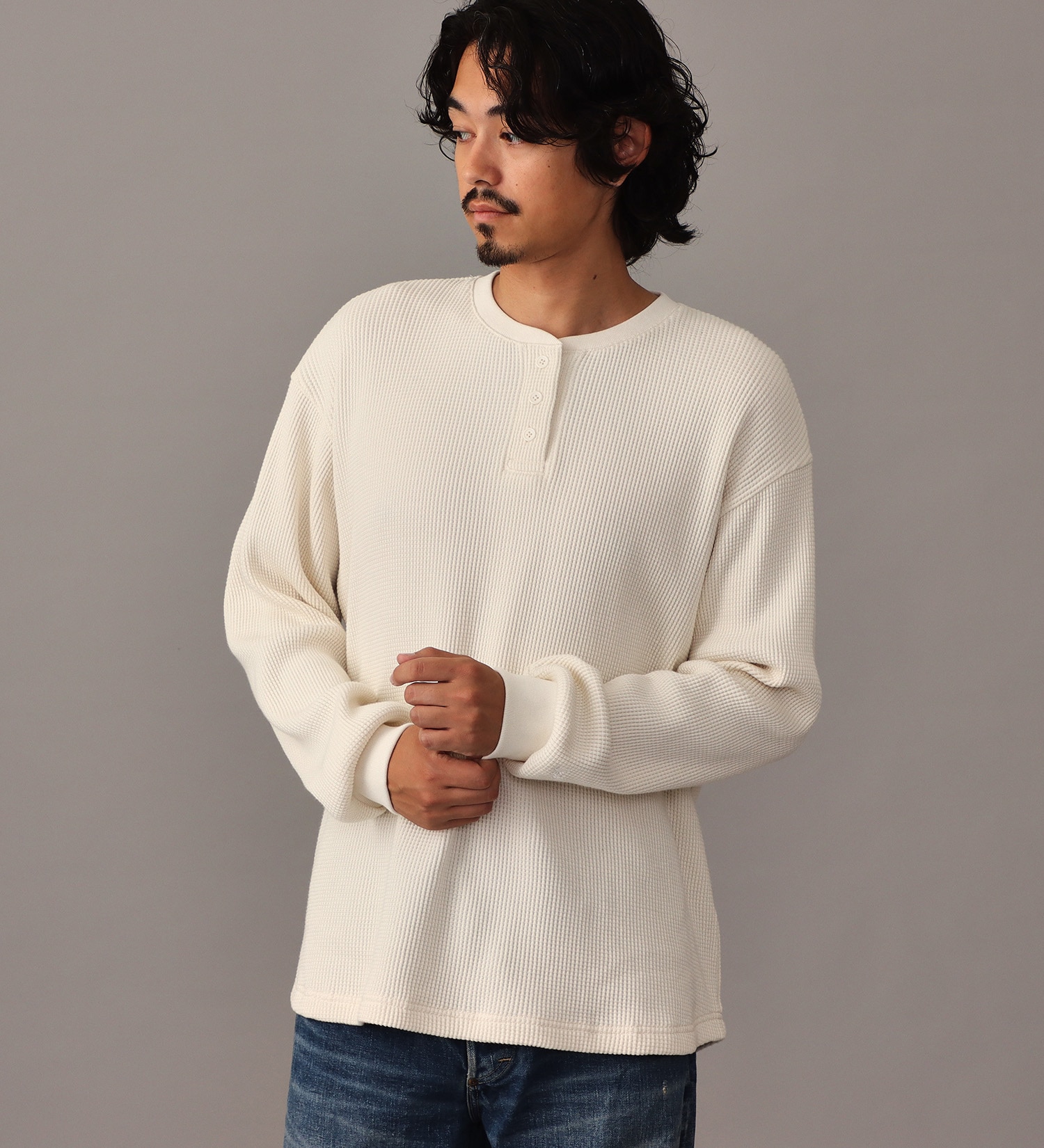 Lee(リー)のヘンリーネック L/S Teeシャツ|トップス/Tシャツ/カットソー/メンズ|アイボリー