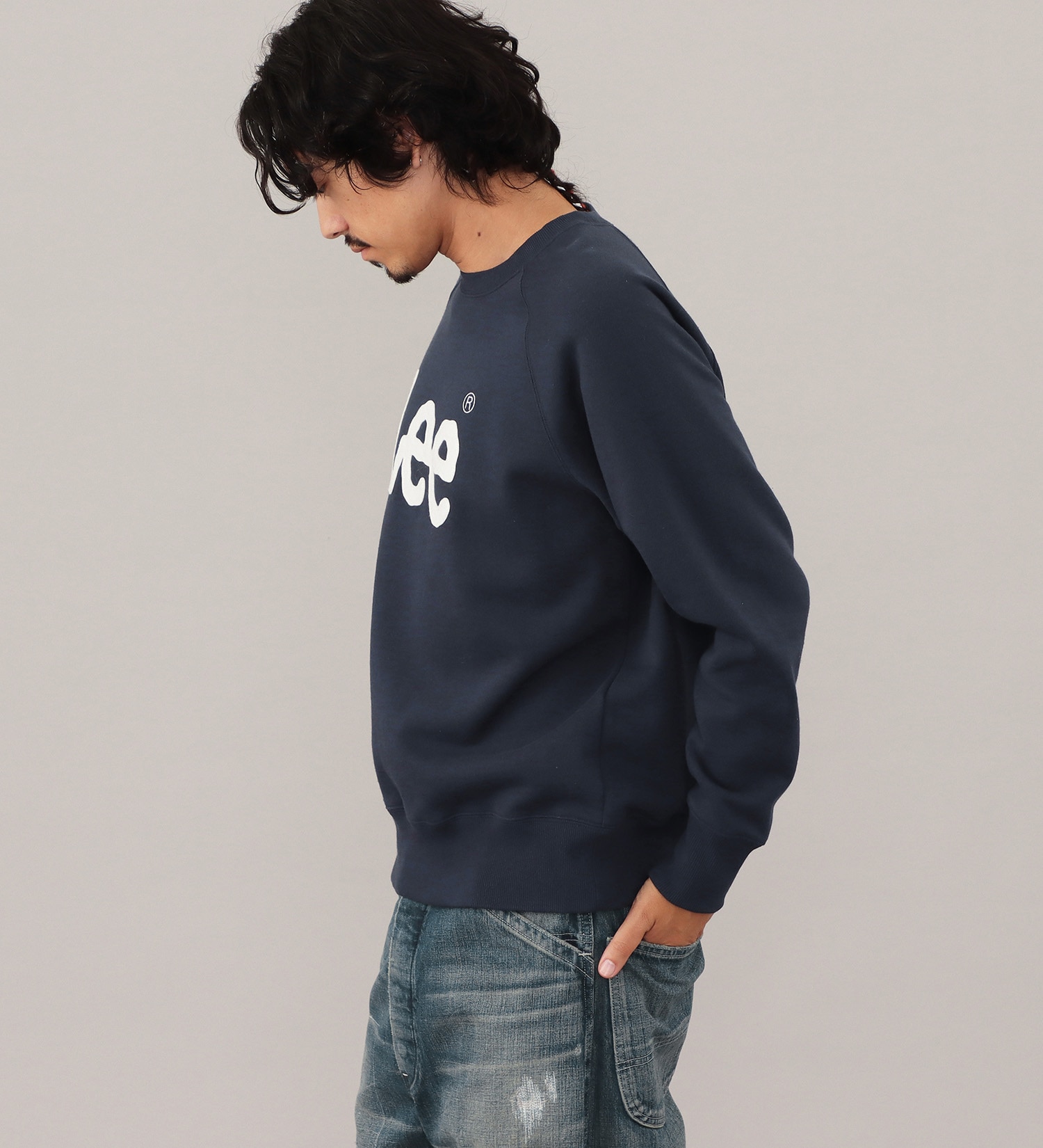 Lee(リー)のLEE LOGO SWEAT / リーロゴスエット|トップス/スウェット/メンズ|ネイビー