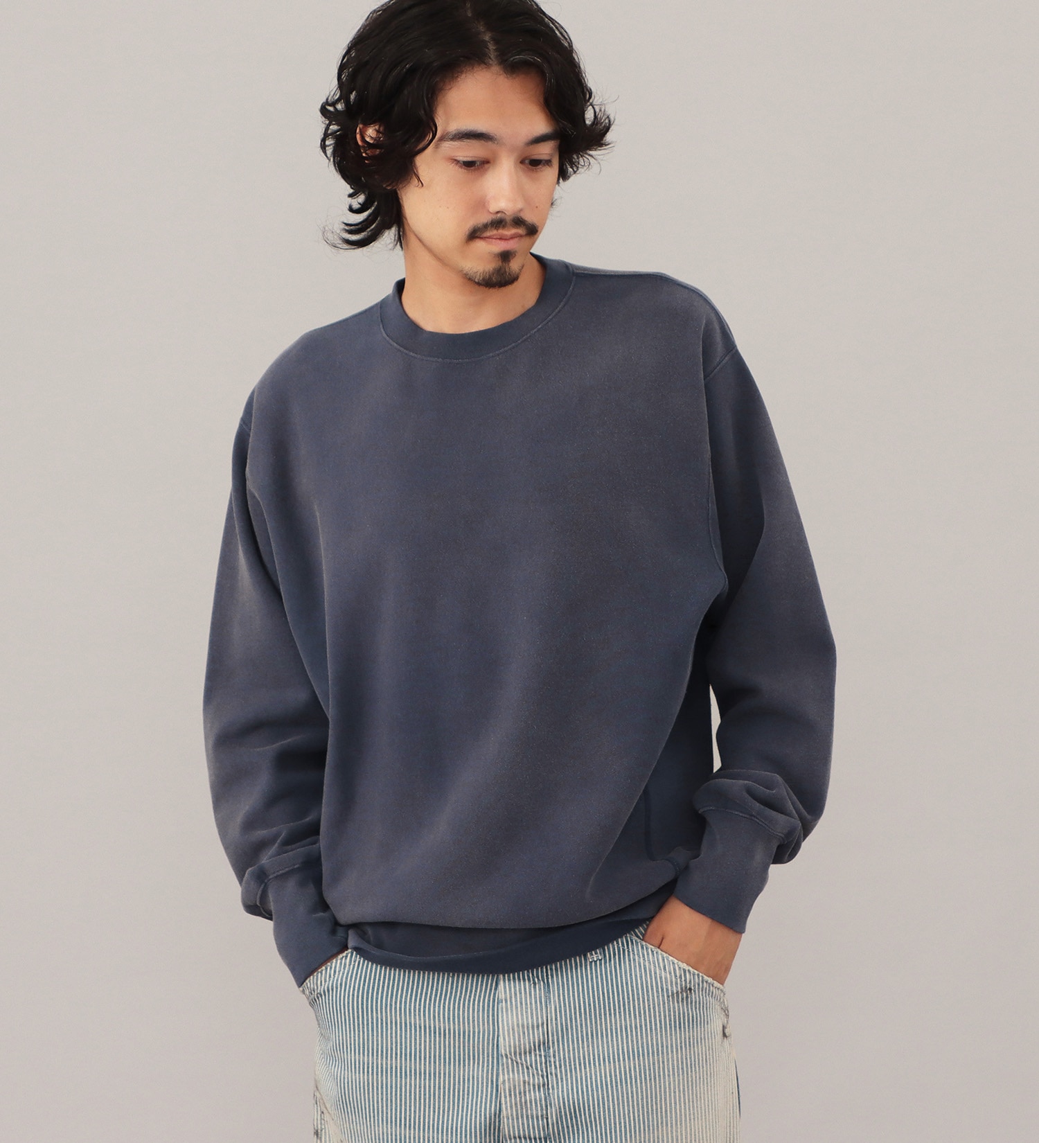 Lee(リー)のVINTAGE SWEAT CROSS GRAIN / スウェット|トップス/スウェット/メンズ|ネイビー